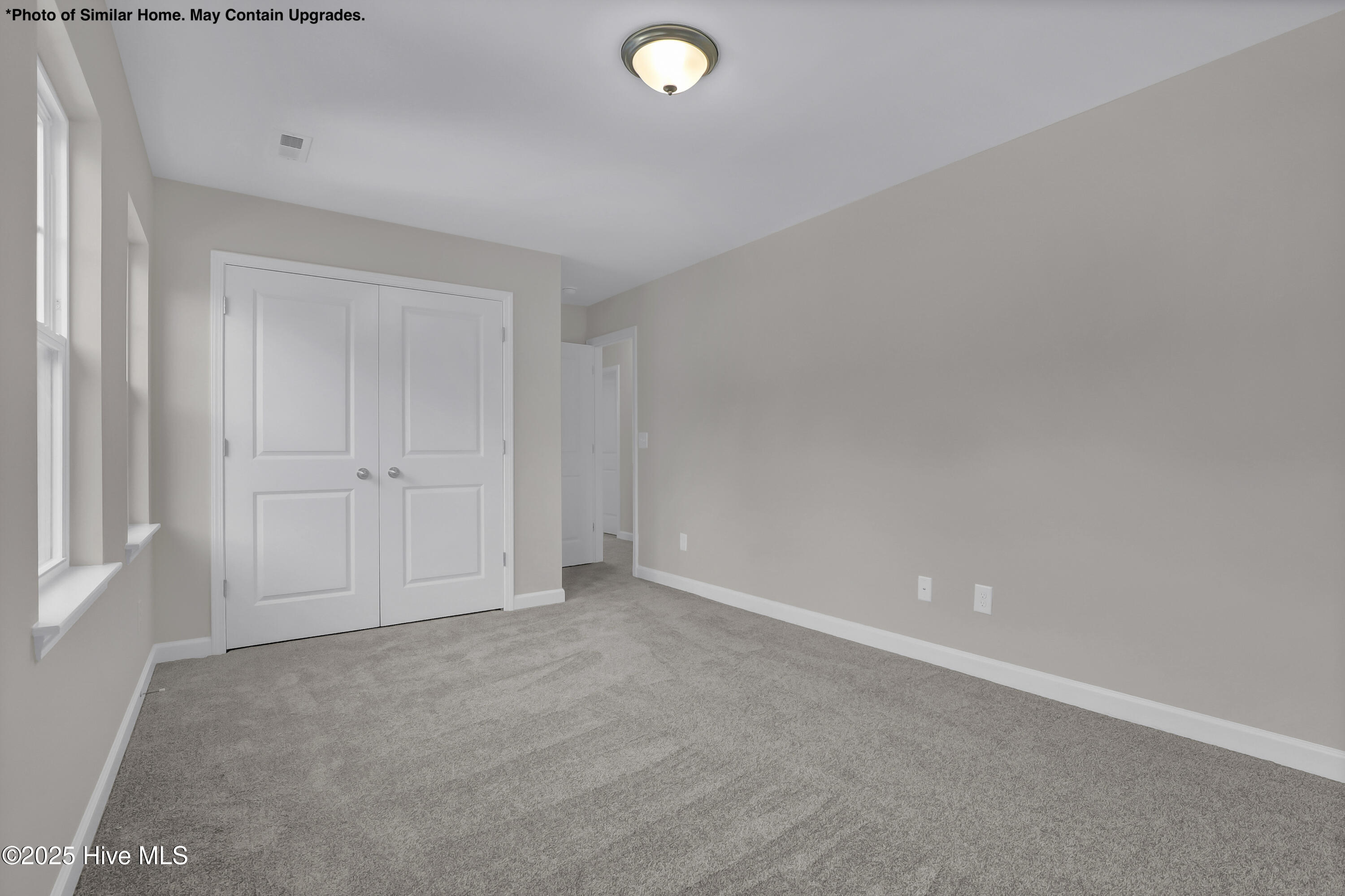 100514032 | Photo 21