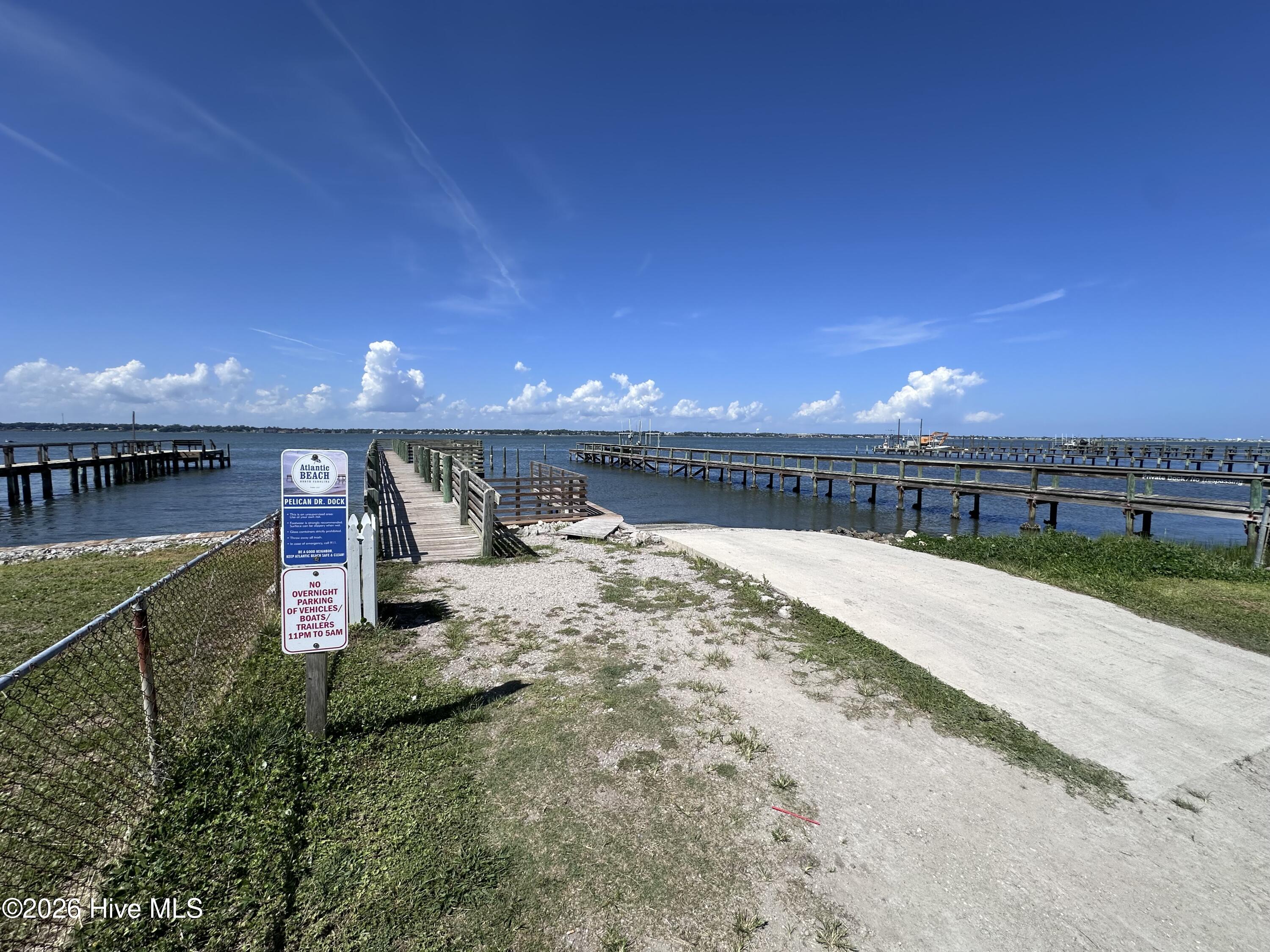 2800 Fort Macon 