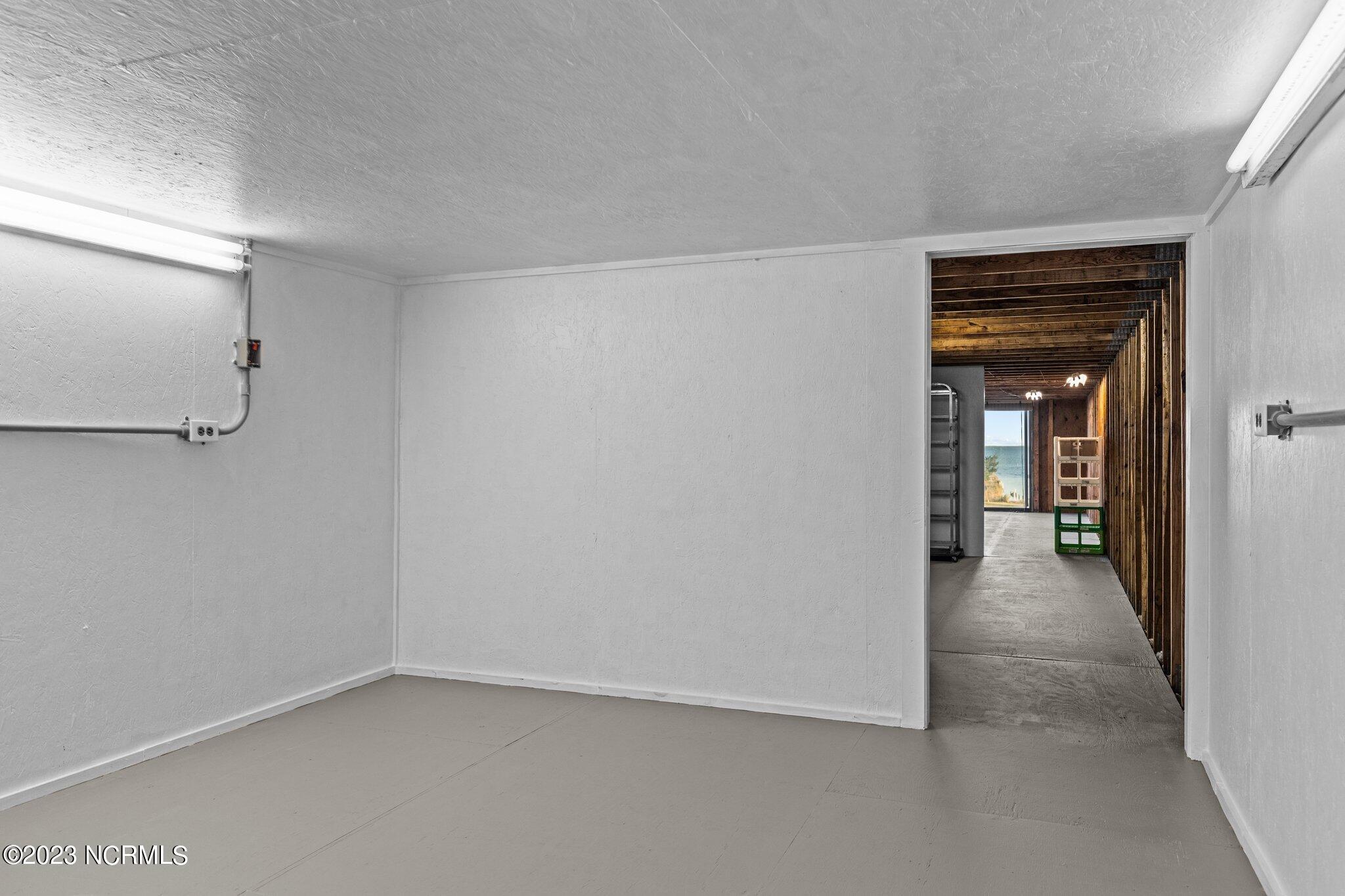 174 S Harbor Drive,Davis