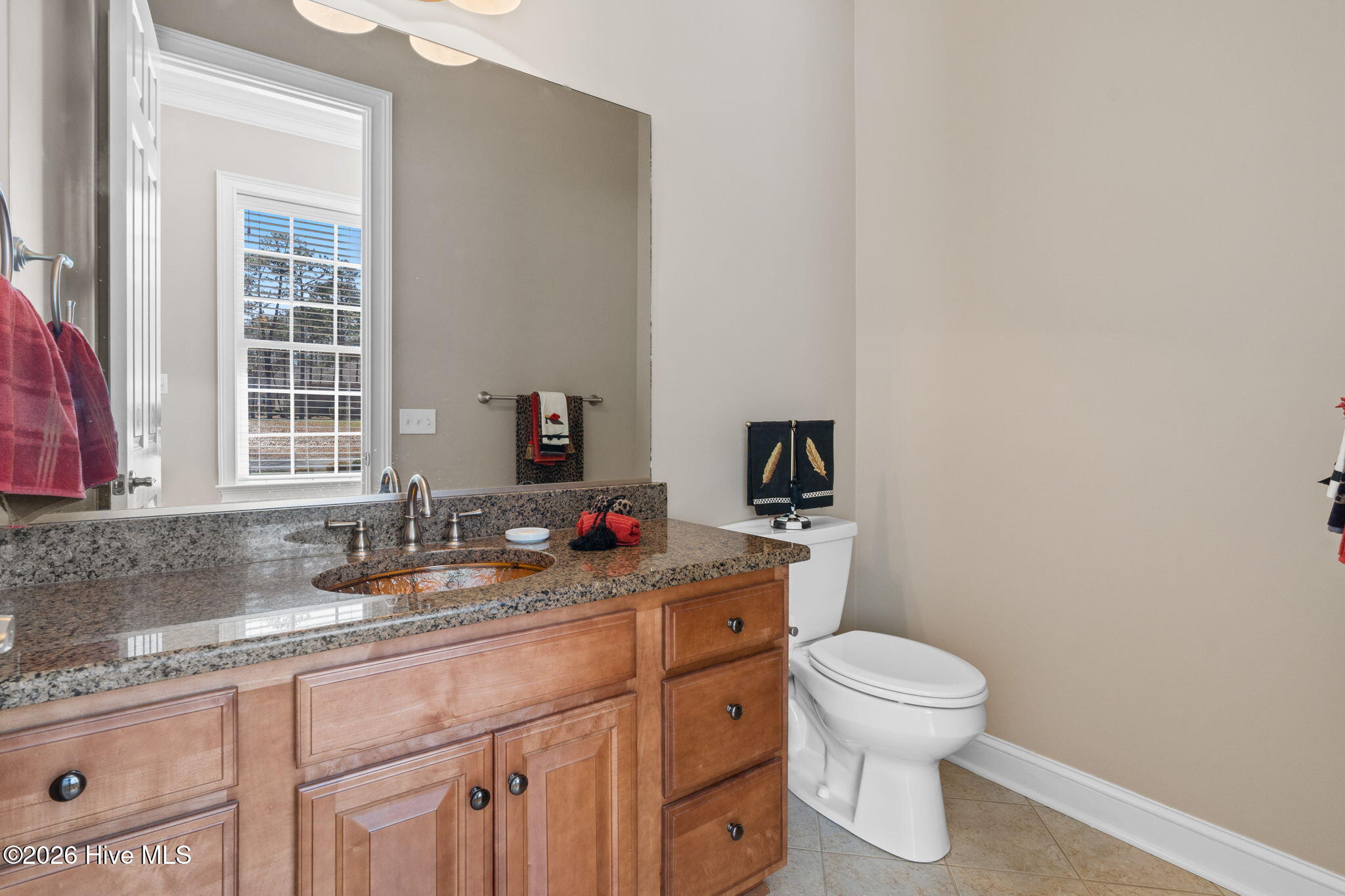 100559683 | Photo 38