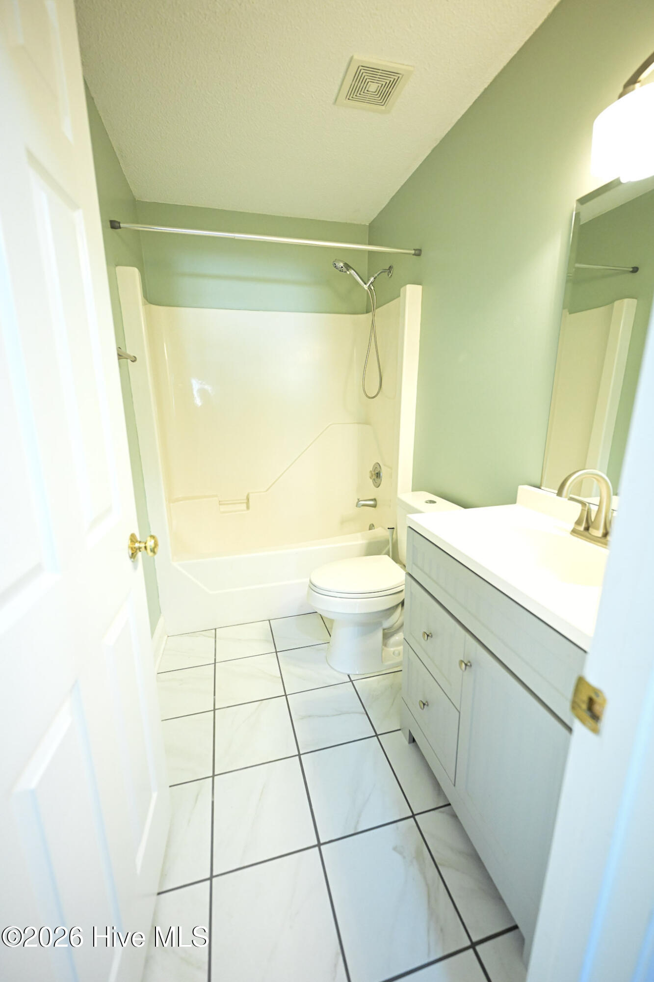 100549059 | Photo 20