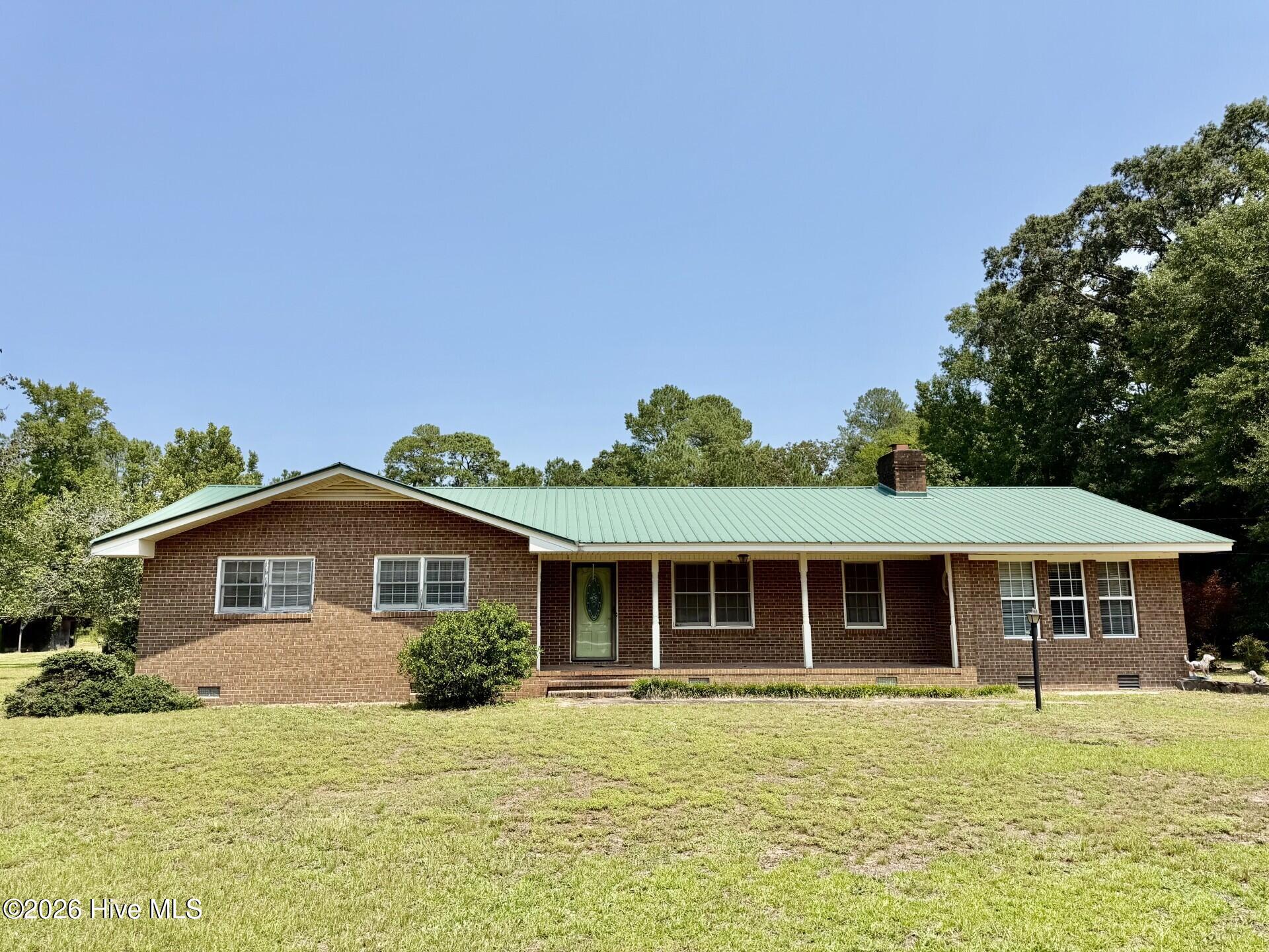 1st image of 2498 Carolina 53, Elizabethtown, NC 28337 | MLS# 100597056