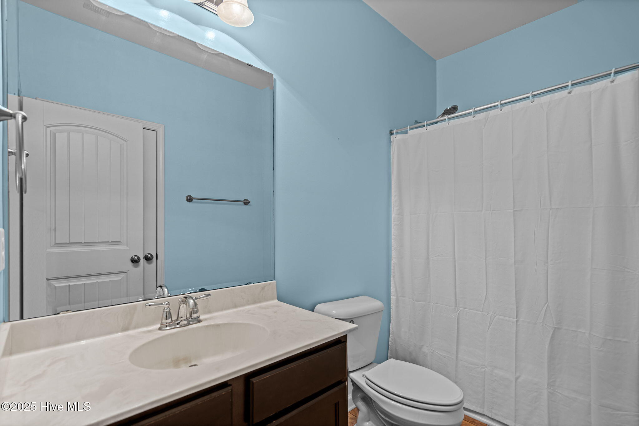 100522493 | Photo 32