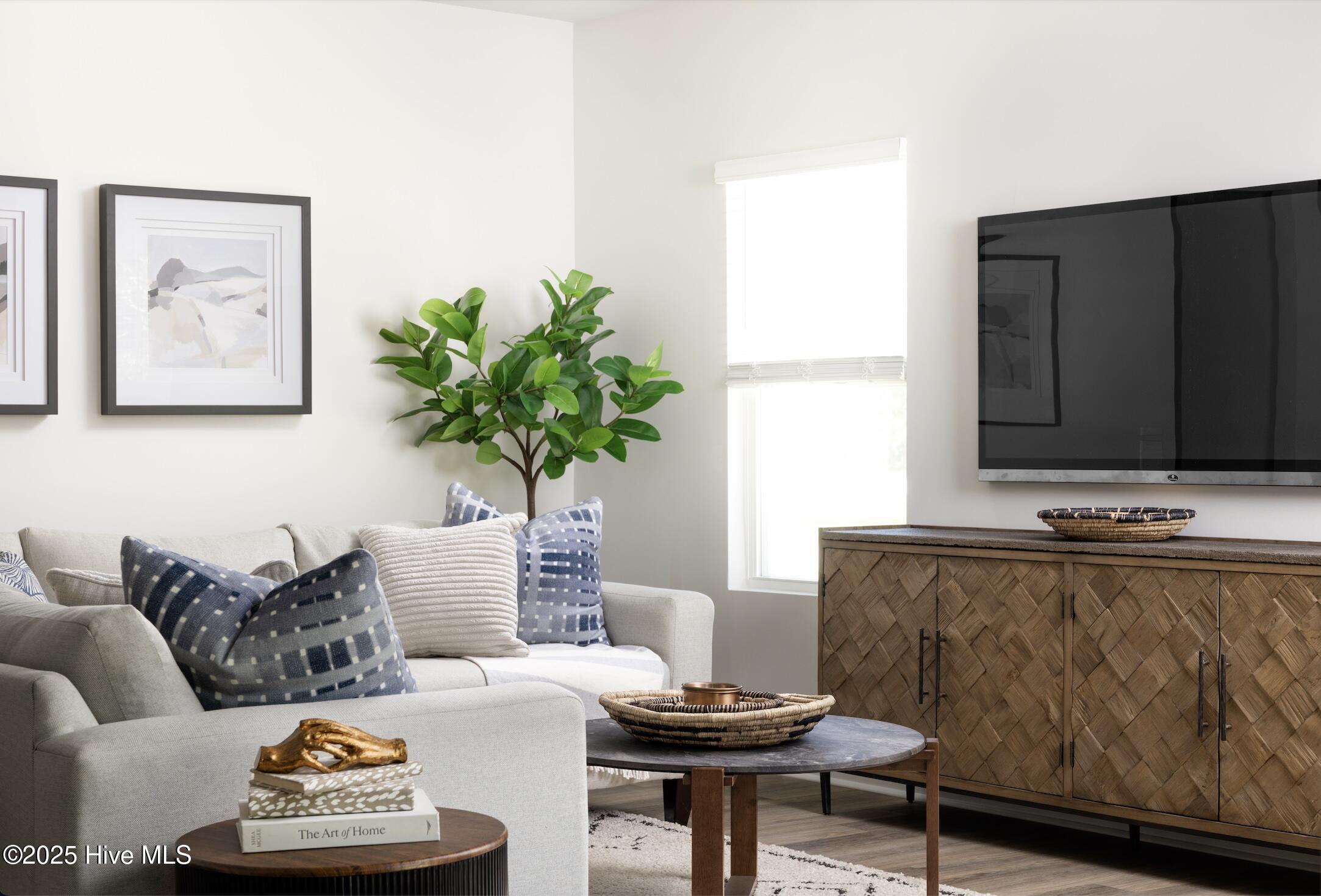 Photo of similar home