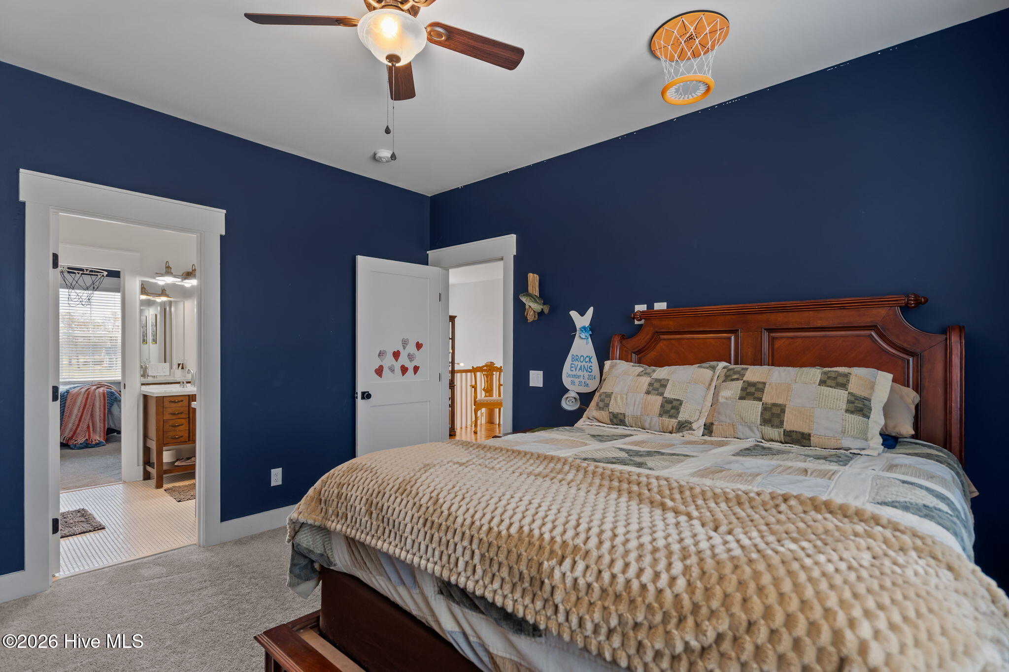 100563591 | Photo 34