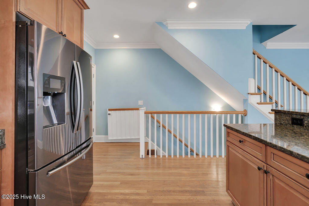 100531453 | Photo 17