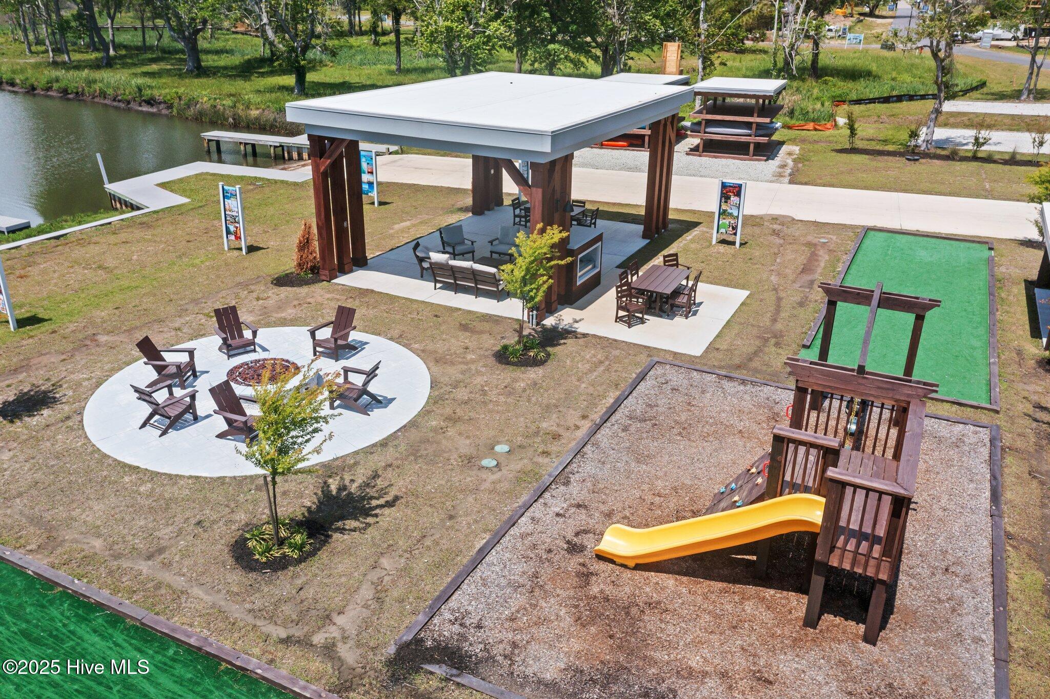 100514796 | Photo 58