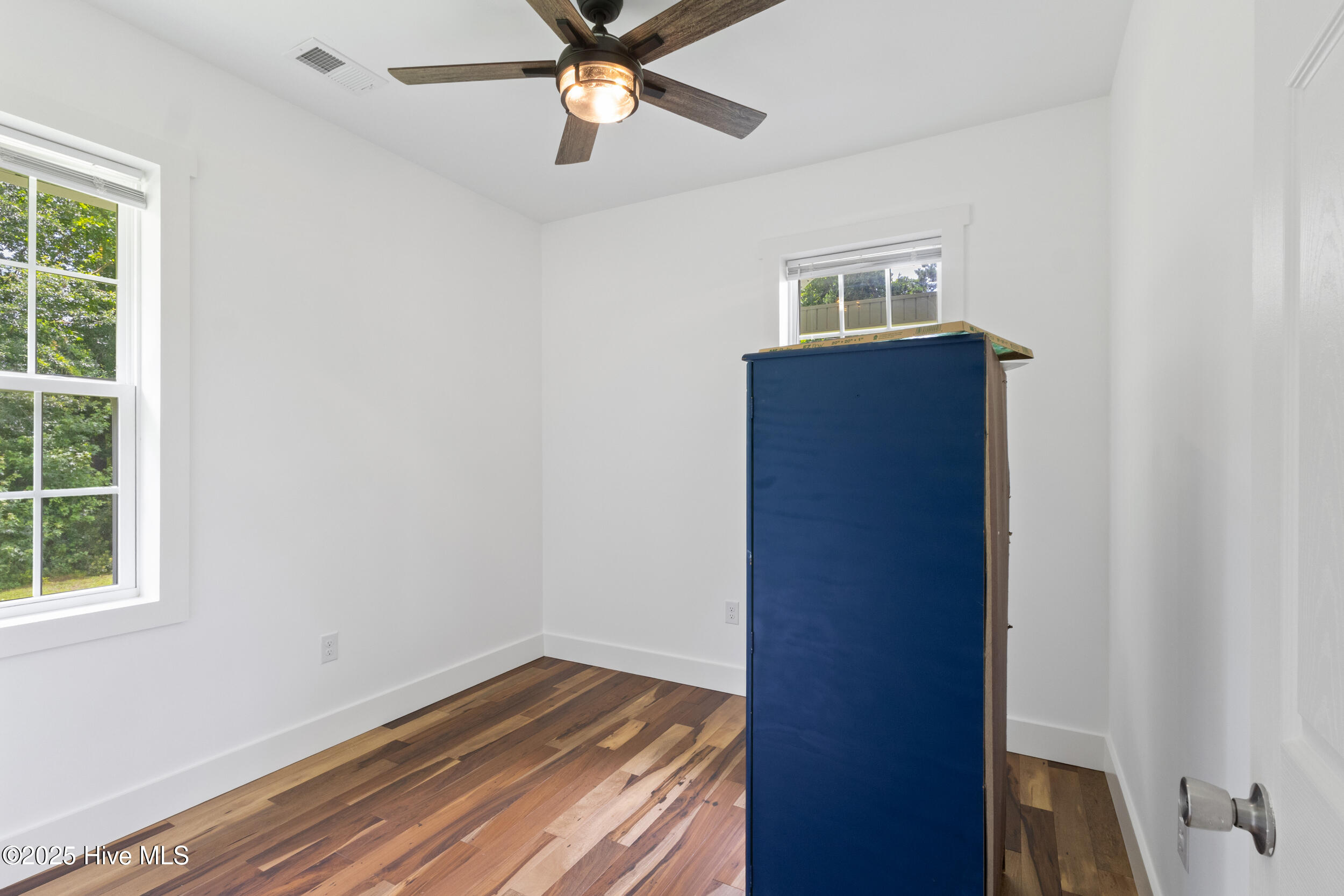 100513761 | Photo 26