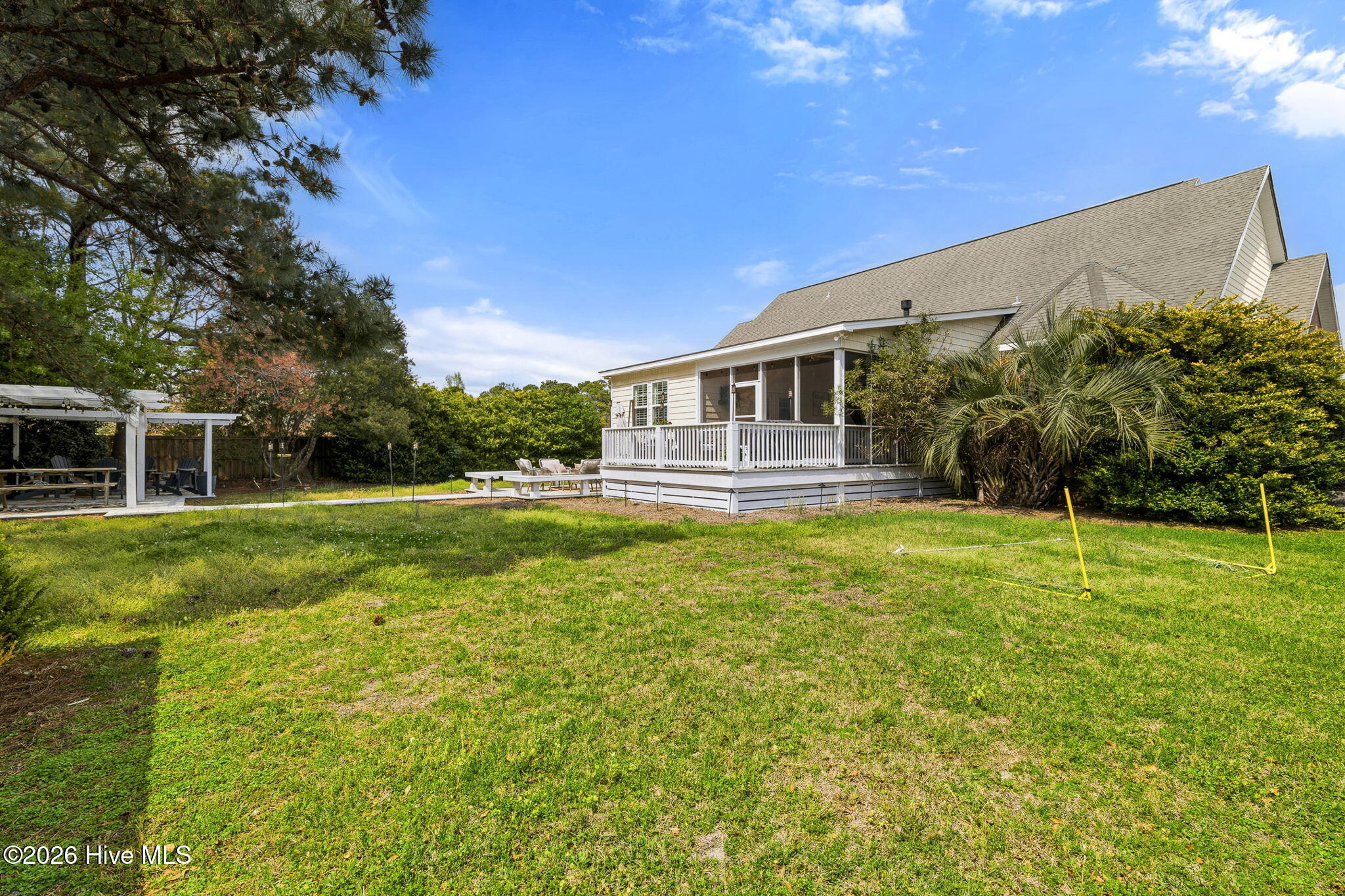 100561515 | Photo 108