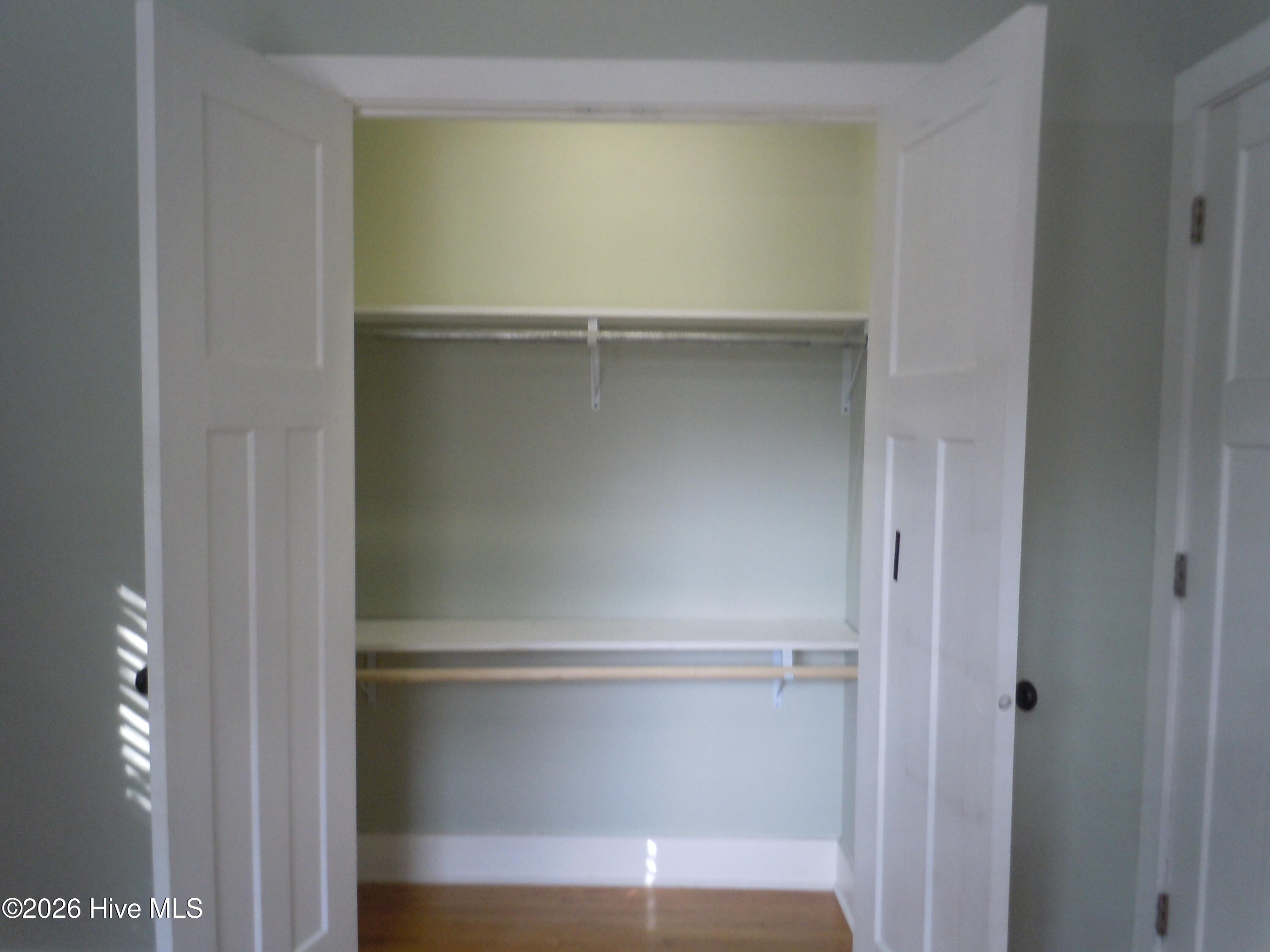 100553608 | Photo 28