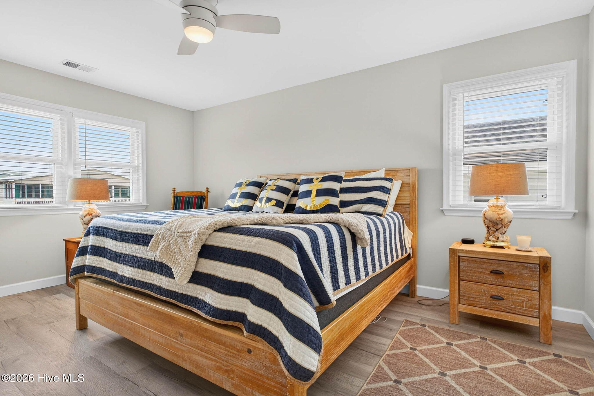 100565816 | Photo 21