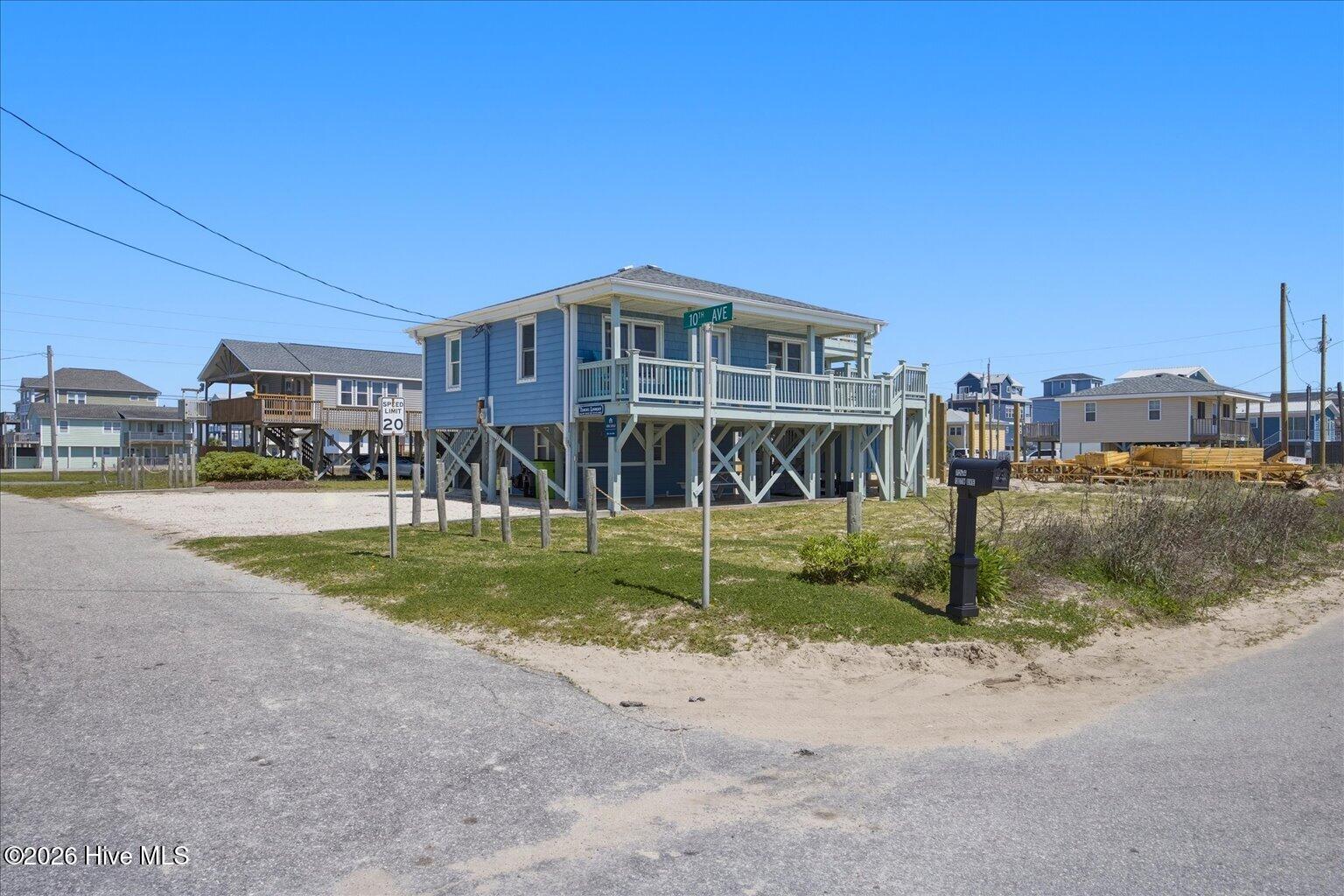 100568909 | Photo 55