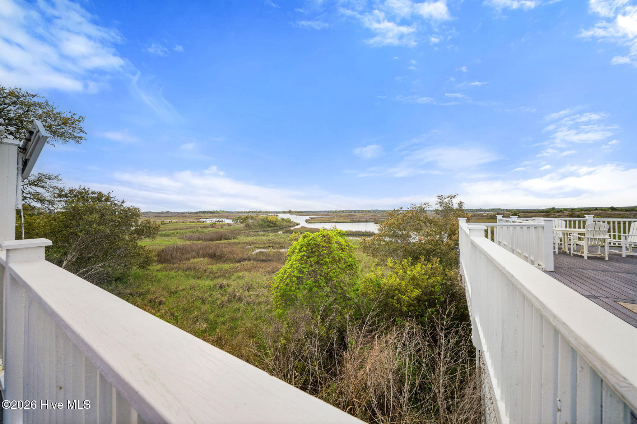 100566136 | Photo 80