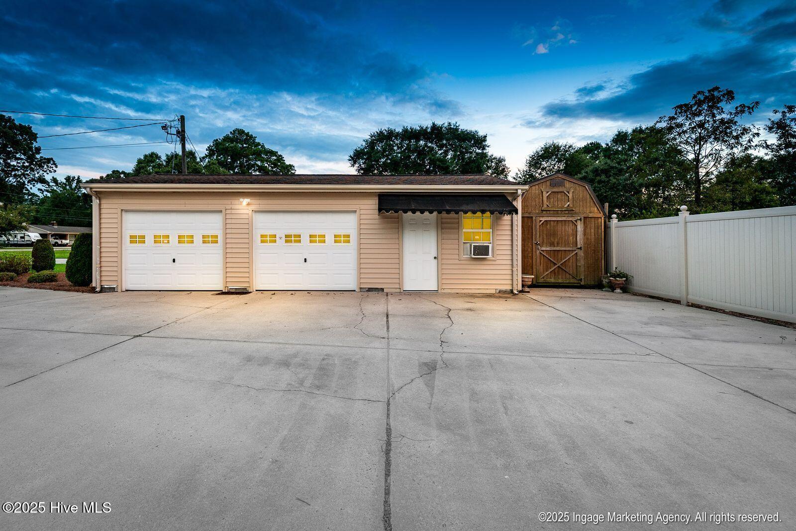 Homes for sale in Snow Hill, NC | 101 Edgemont Dr, Snow Hill, NC 28580 | MLS# 100525402