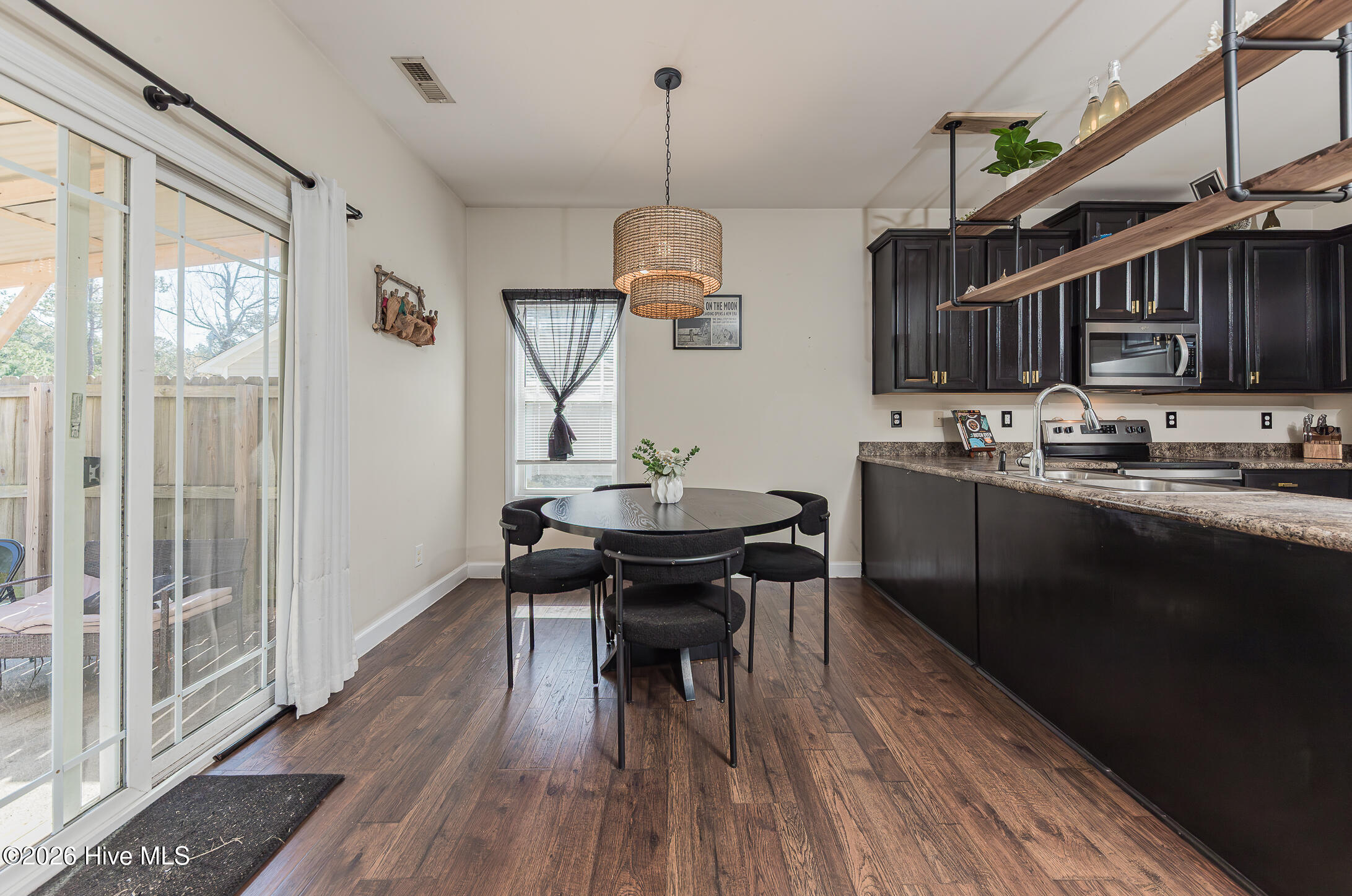 101 Boysenberry Fields Road, Maple Hill, NC, 28454