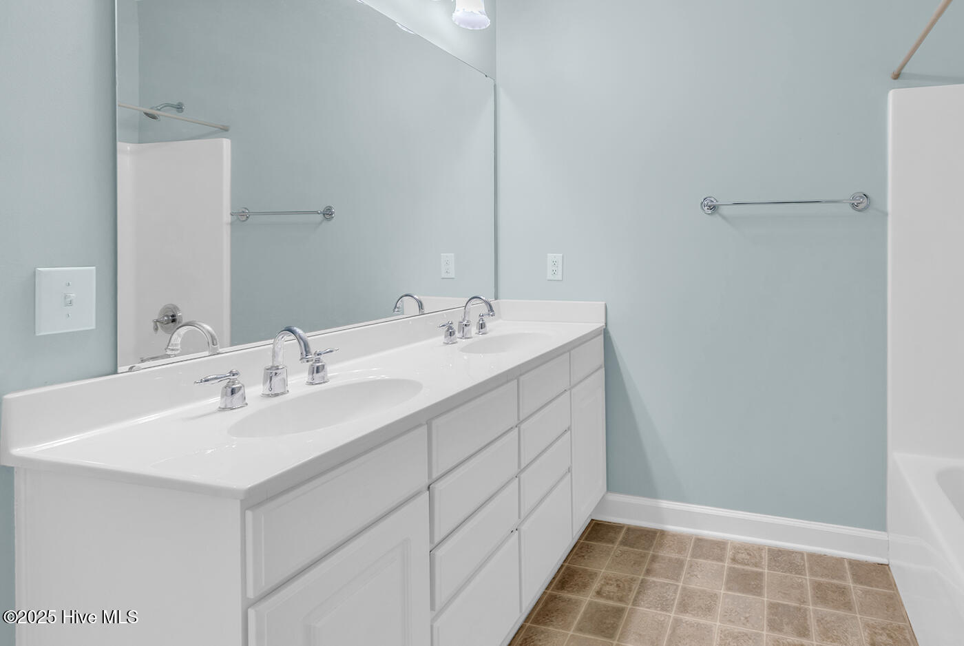 100537491 | Photo 21