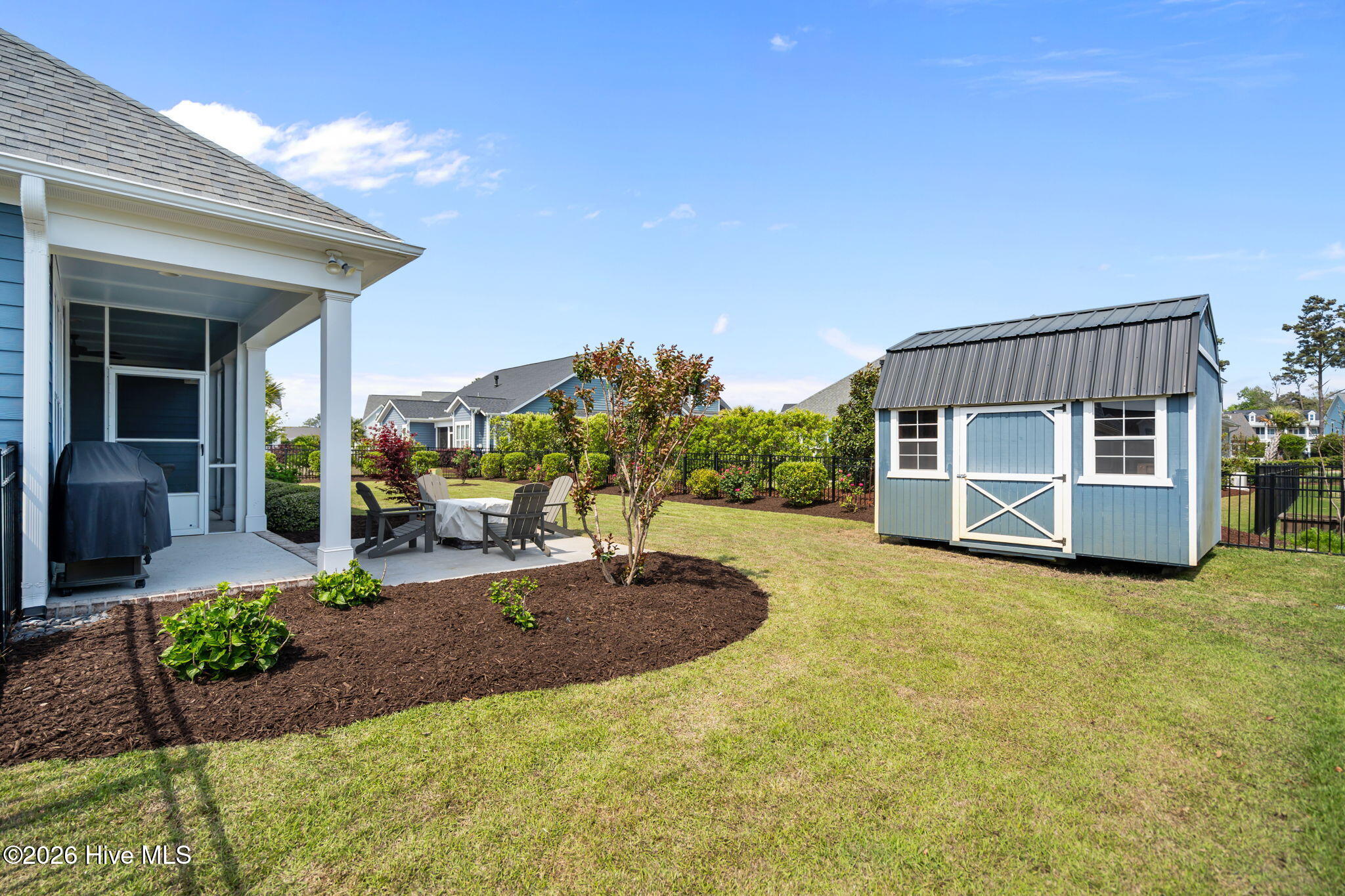 100567182 | Photo 49