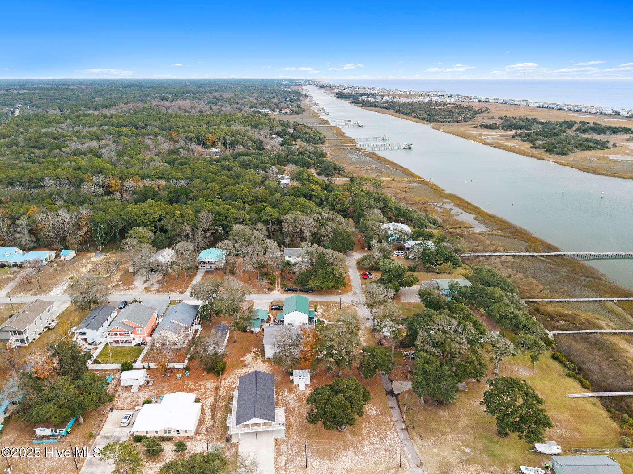 100544107 | Photo 50