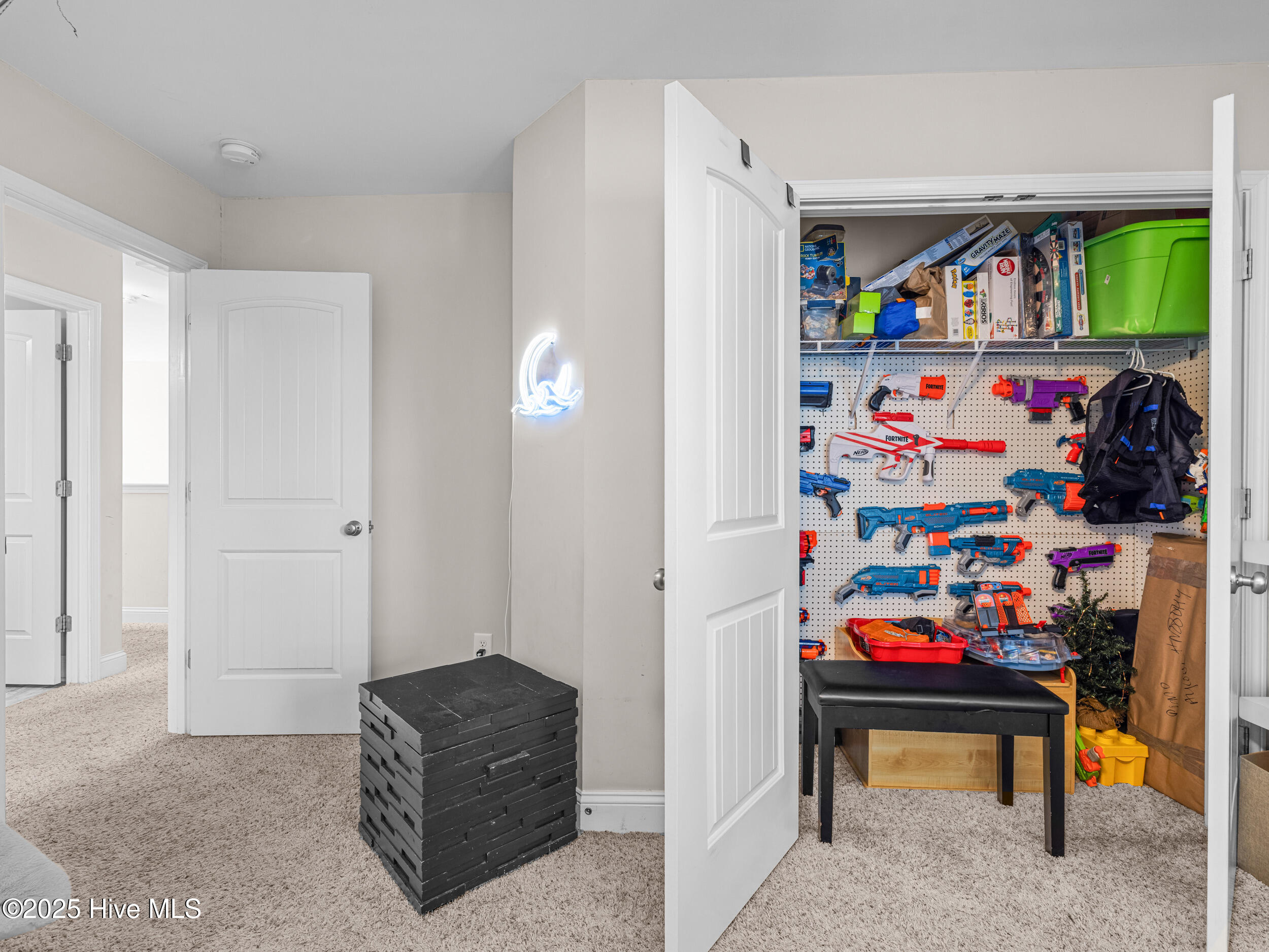 100545070 | Photo 57