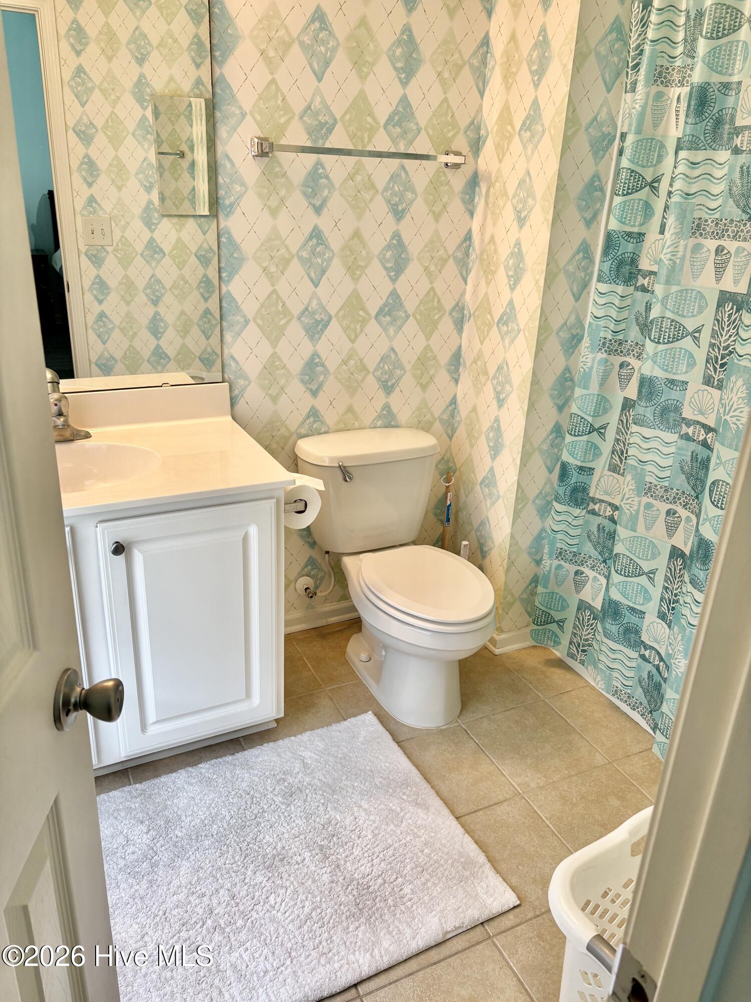 100561307 | Photo 17