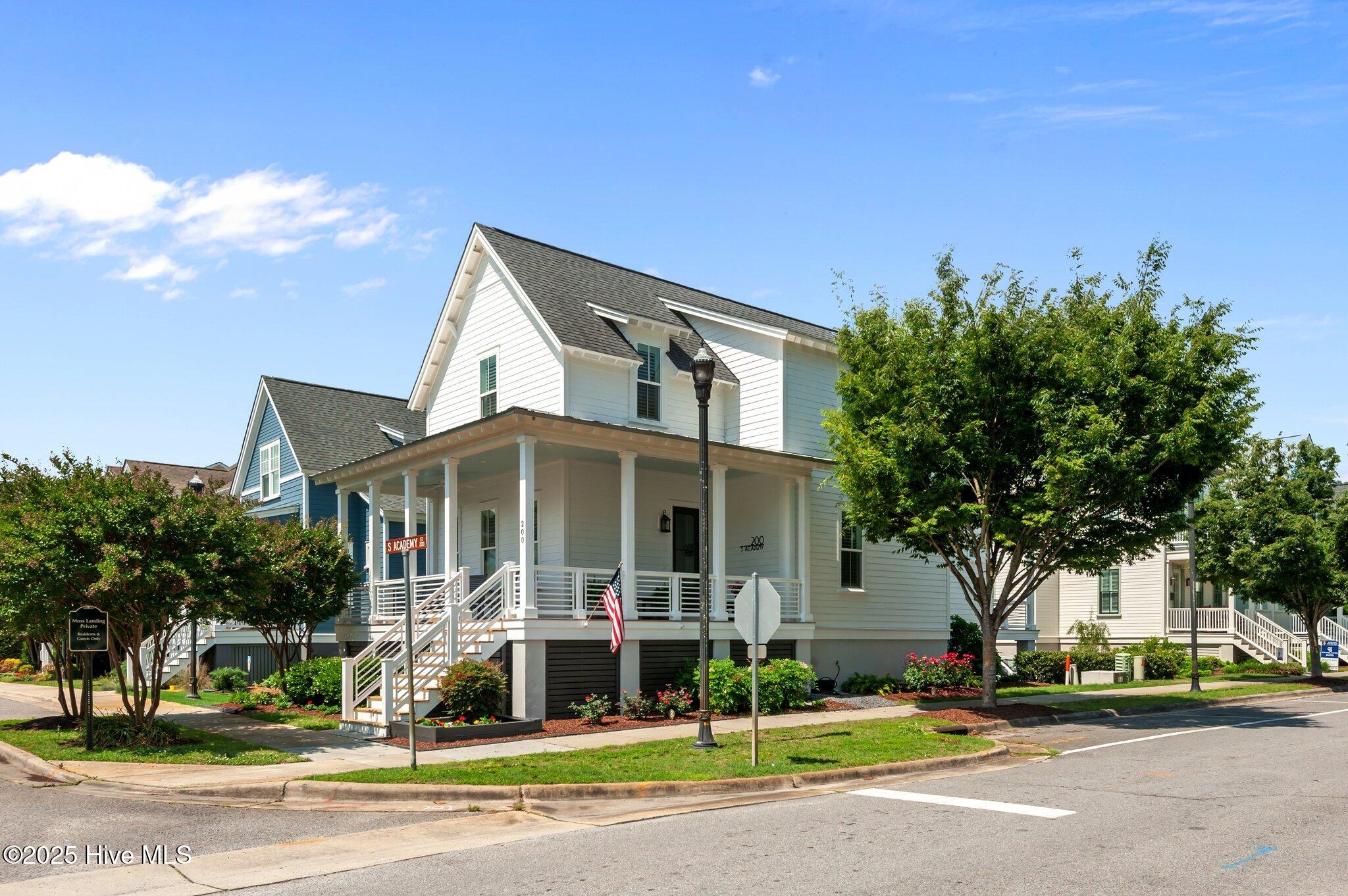 Homes for sale in Washington, NC | 200 S Academy St, Washington, NC 27889 | MLS# 100507829