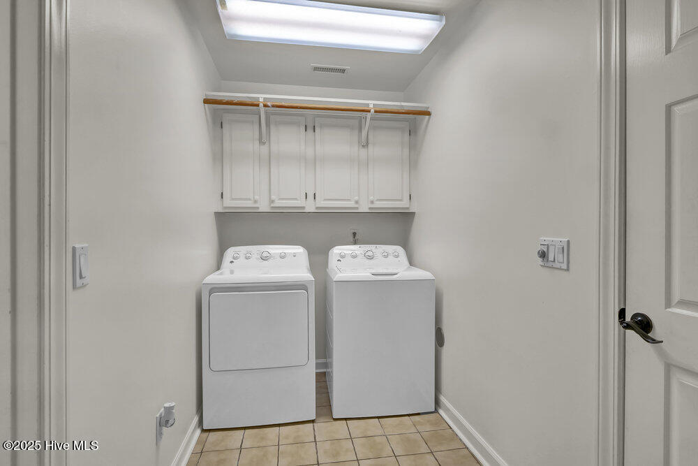 100551135 | Photo 29