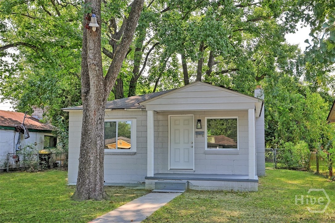 Photo 1 of Single family home for sale at 906 Wexler St, Savannah, GA 31415 | MLS# SA361670 | Listing updated on 2026-09-17
