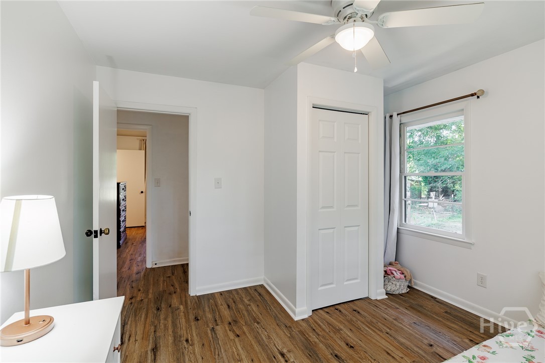 1070 Sunnyside Drive