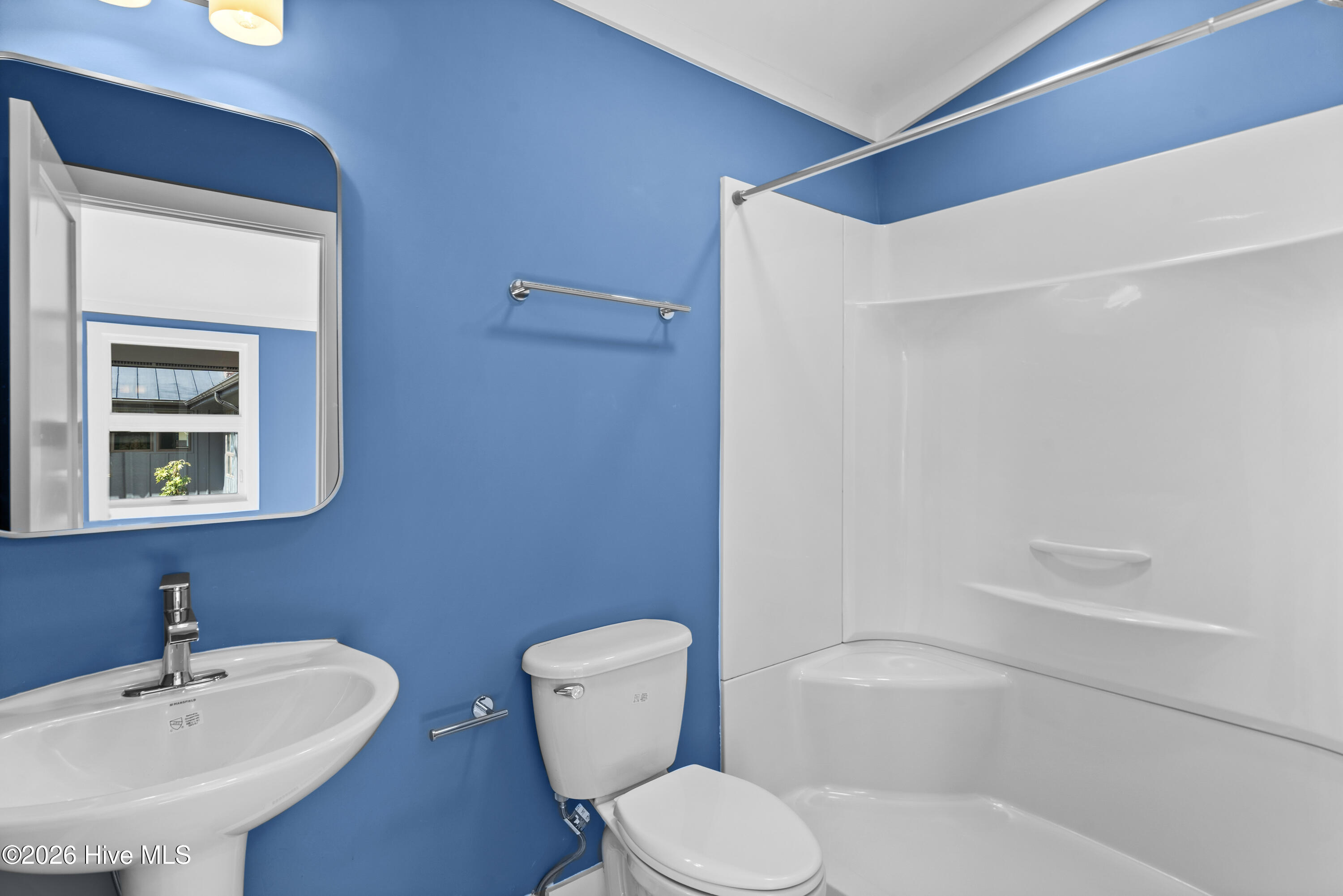 100561739 | Photo 41