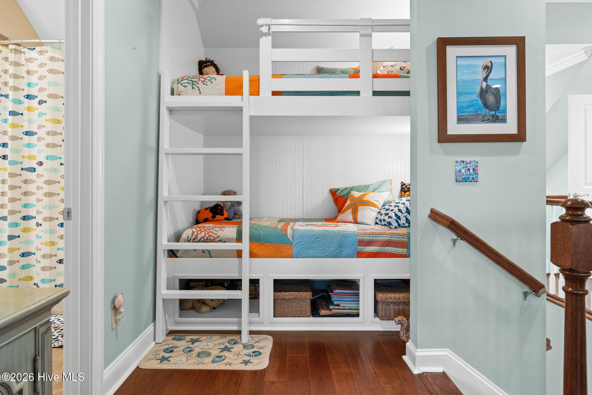 100549947 | Photo 48