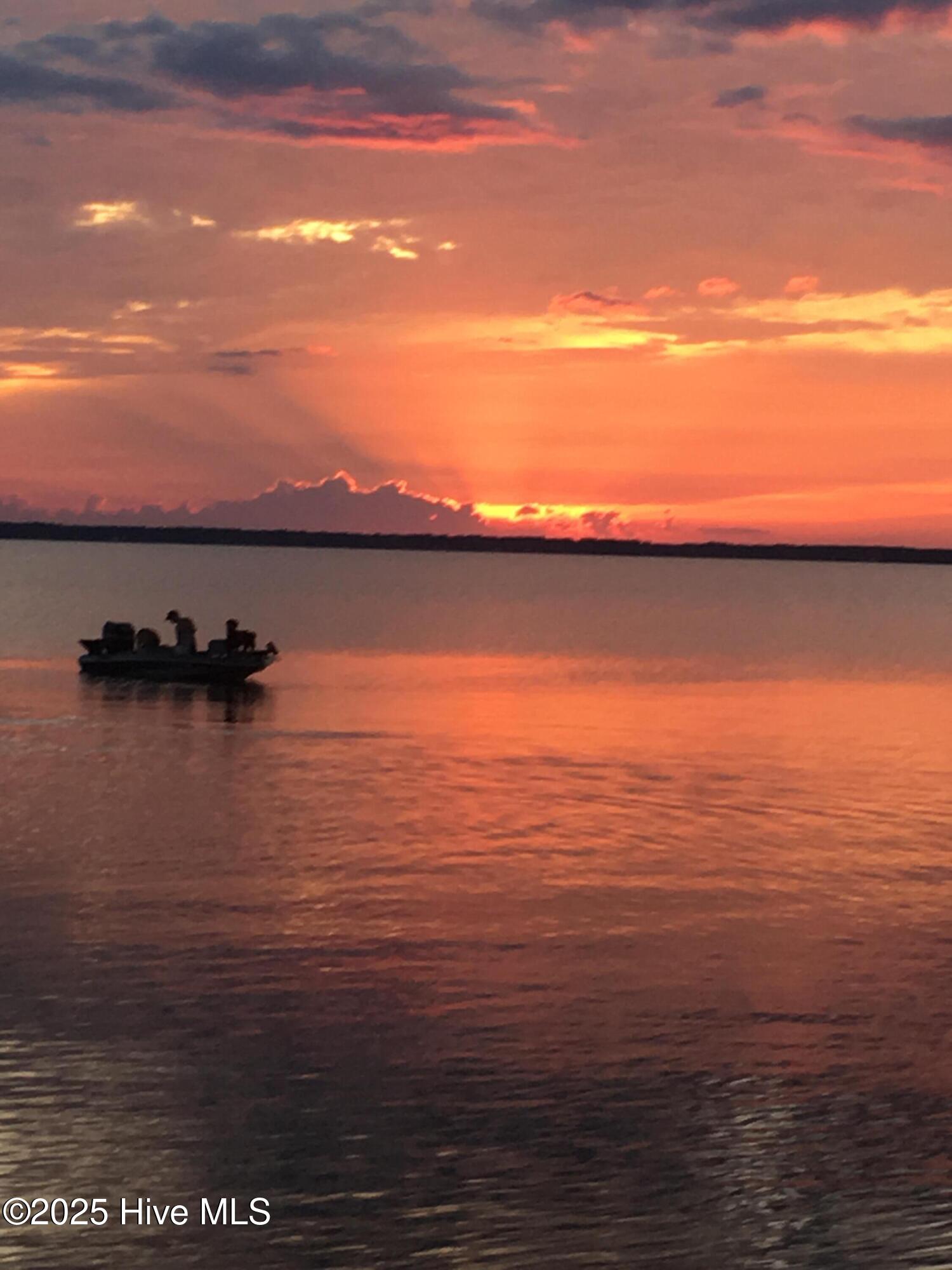 100514130 | Photo 156