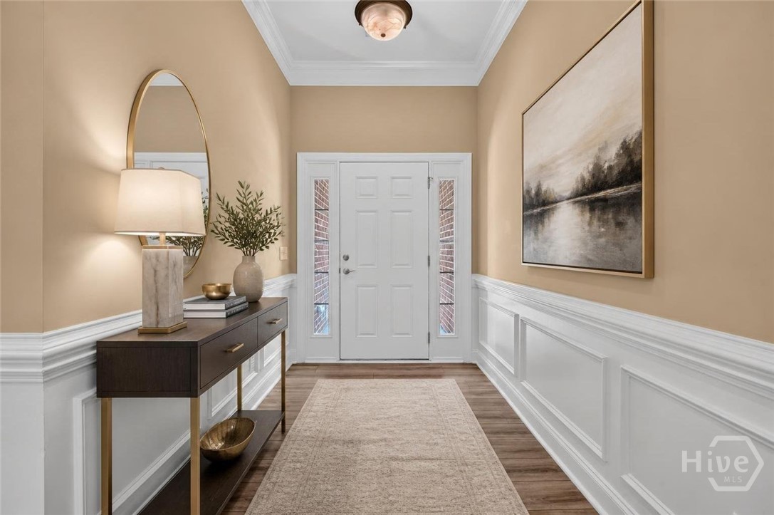 *Virtually staged entryway*