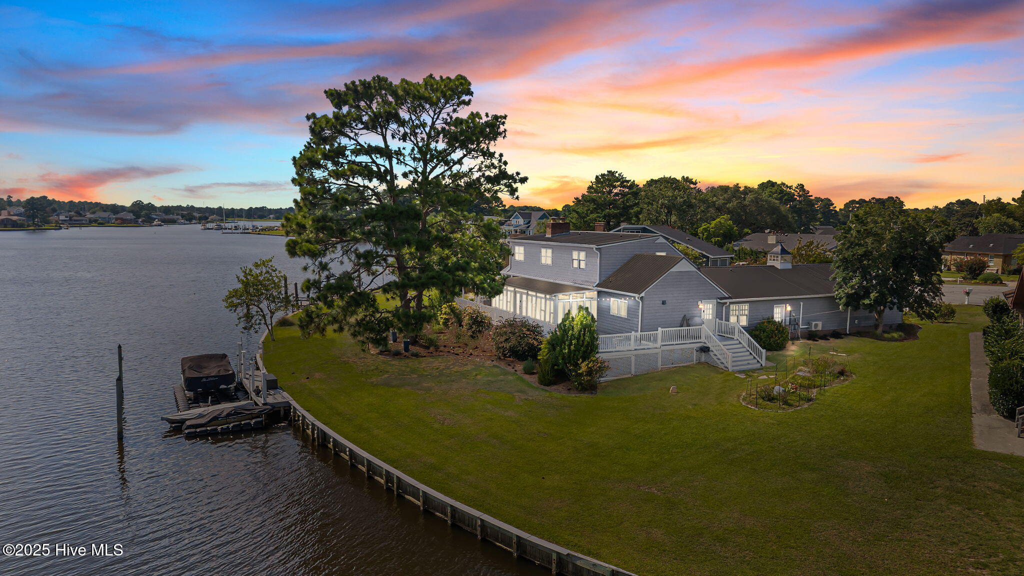 6000 Cassowary Lane,New Bern
