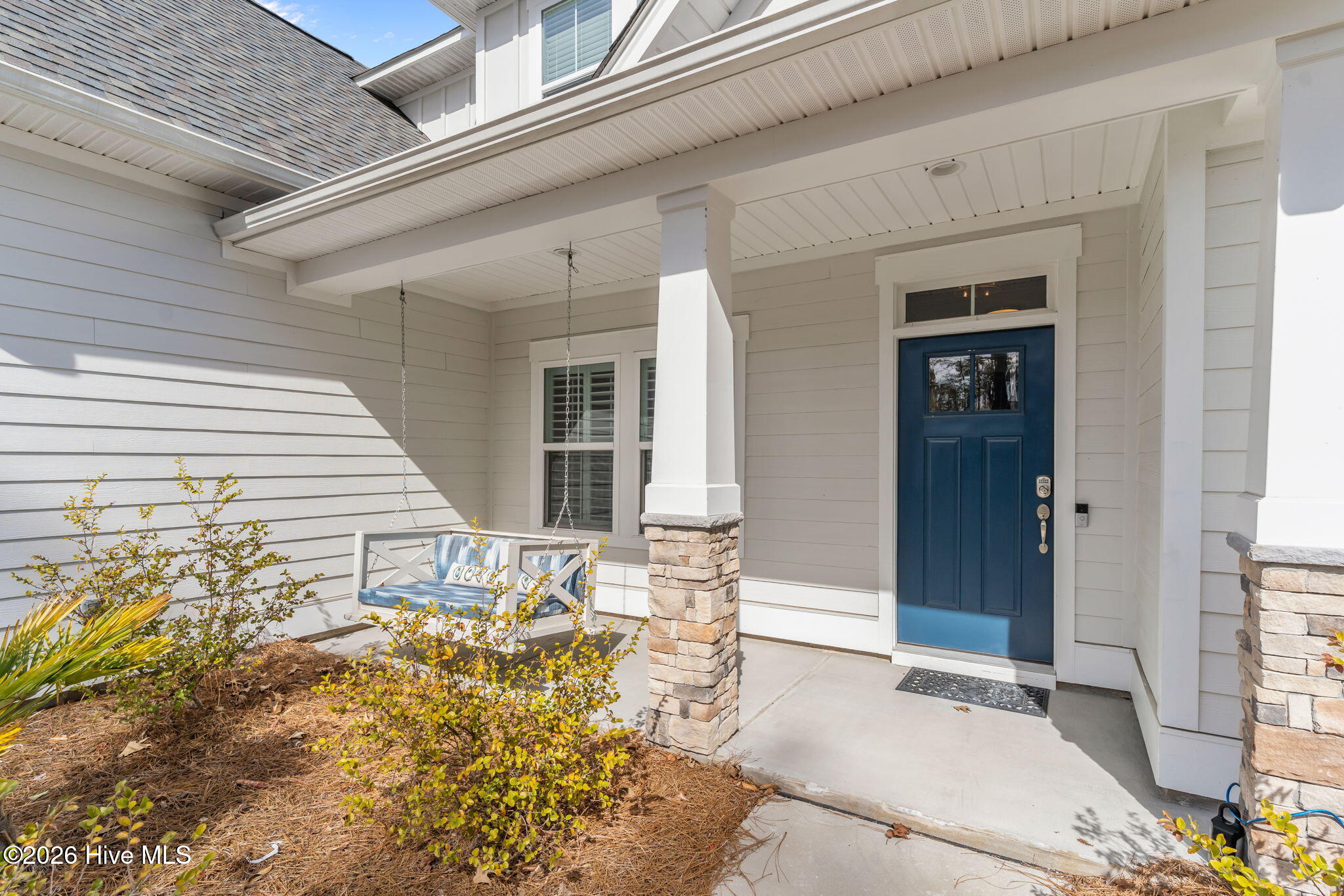 100555424 | Photo 56