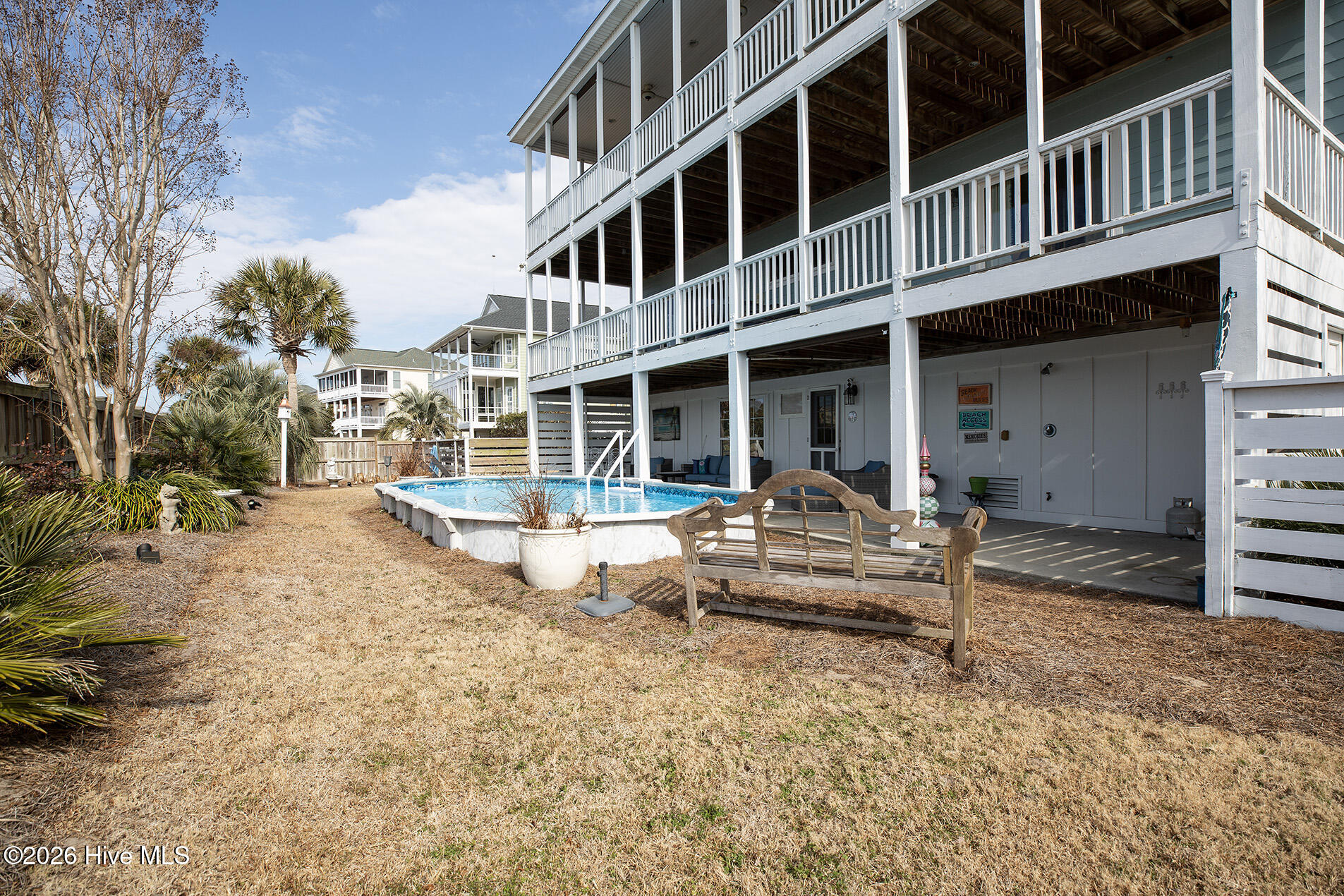 100554340 | Photo 69