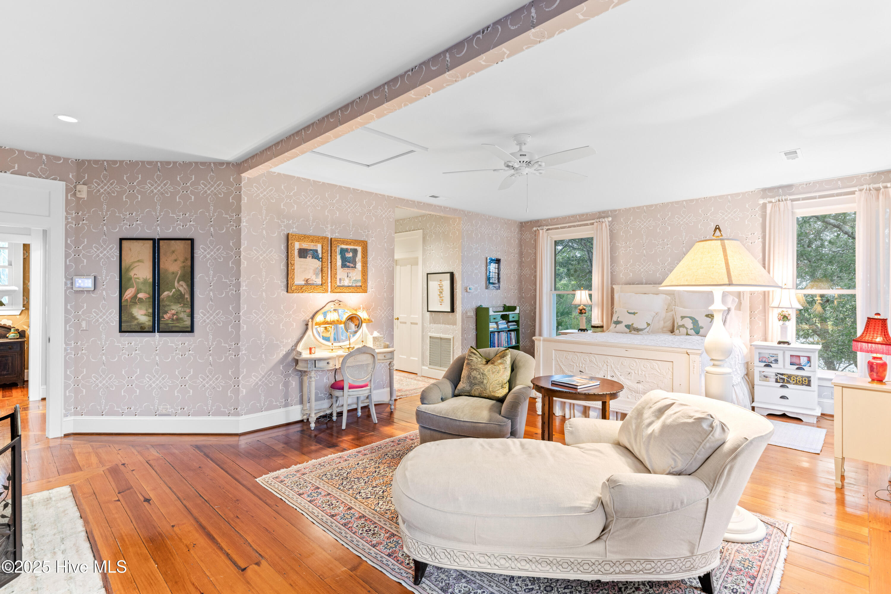 100531454 | Photo 30