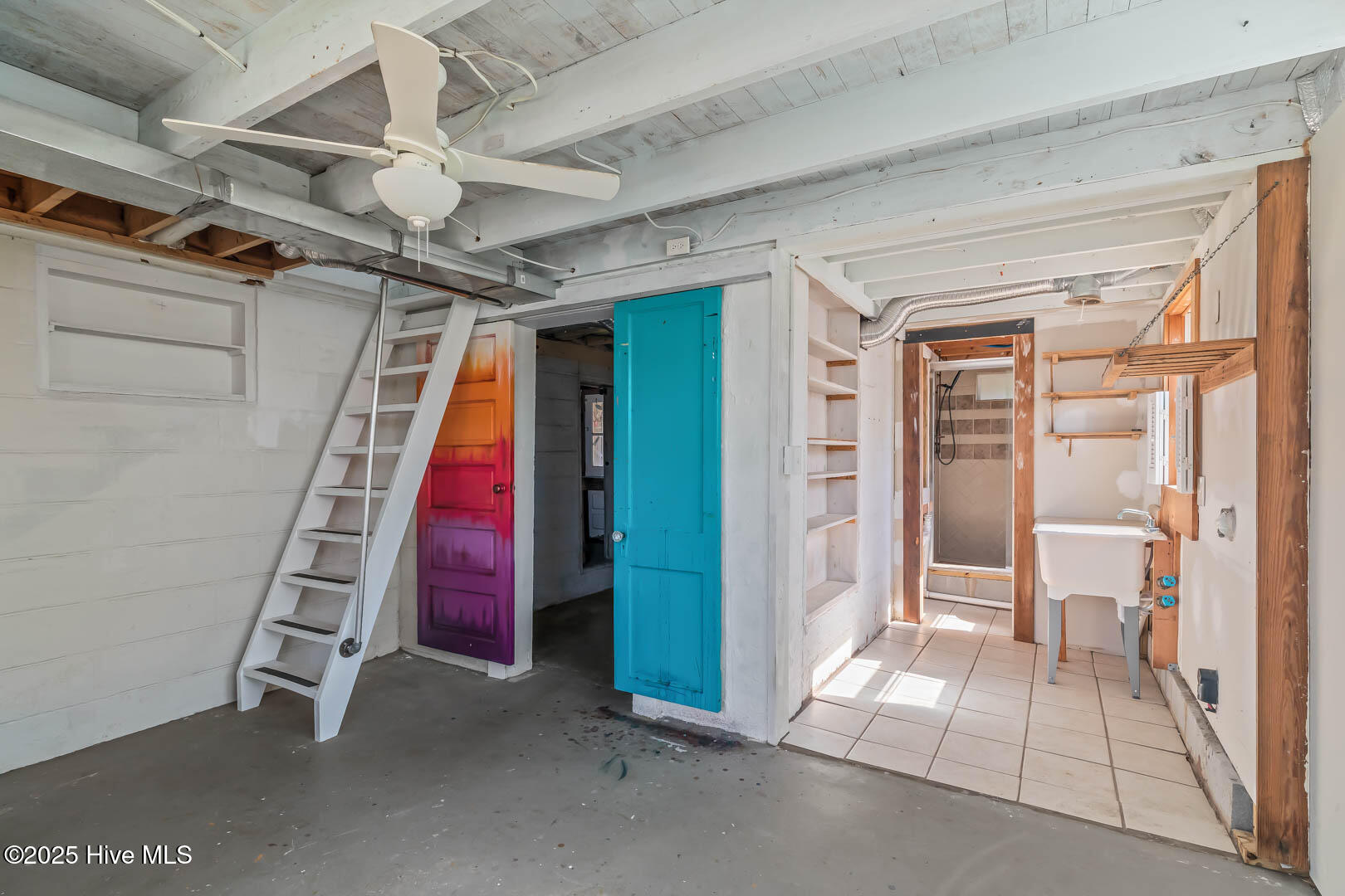 100538071 | Photo 34