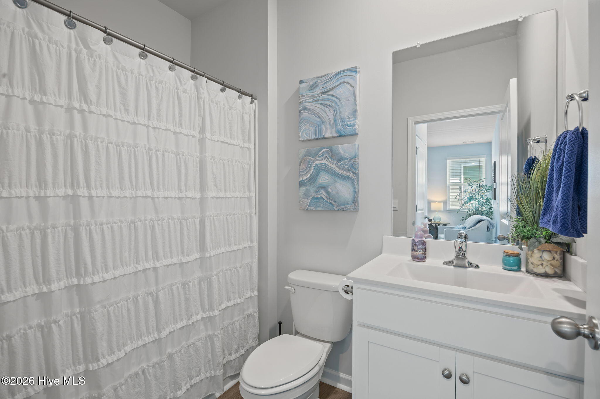 100558502 | Photo 19