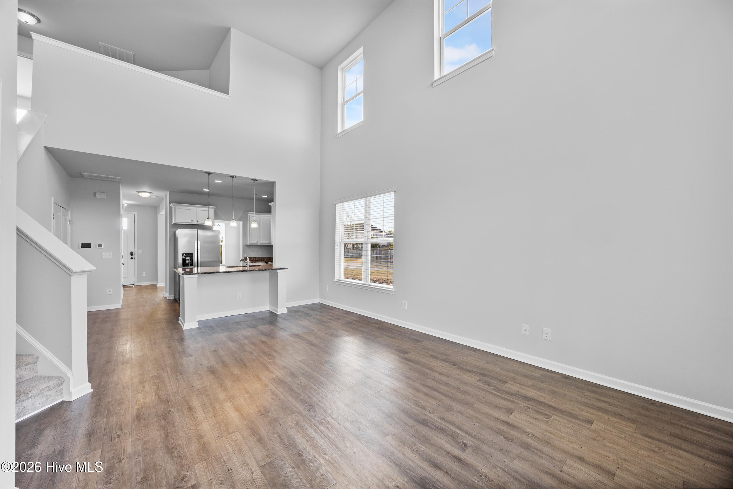 100557487 | Photo 15