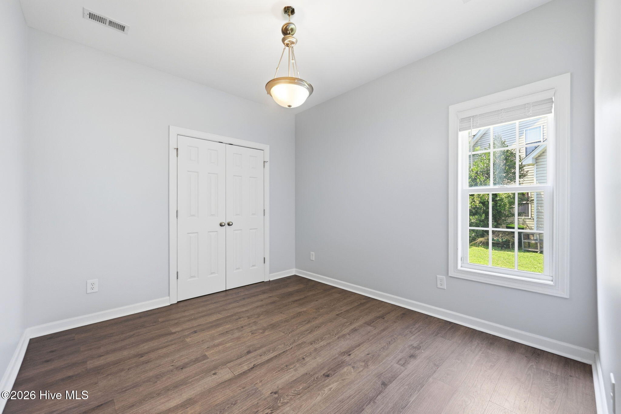 204 Wedgefield Circle,Maple Hill