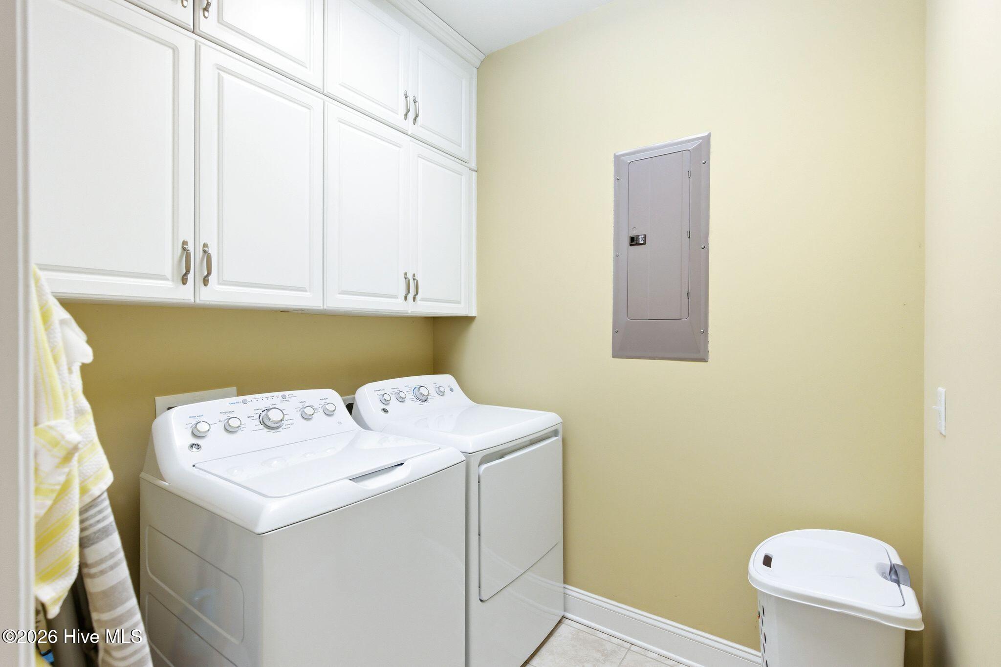 100564231 | Photo 36