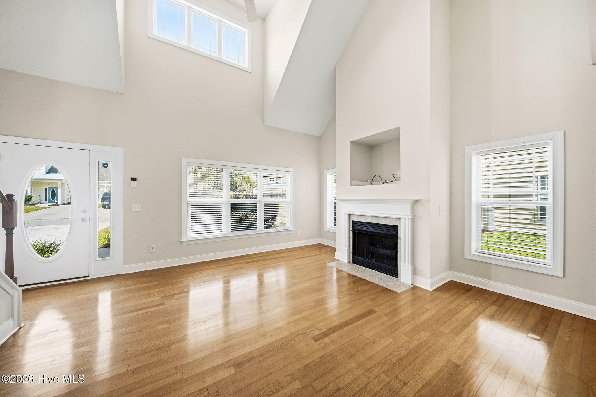 100566234 | Photo 12