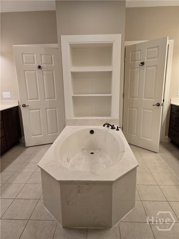 Jetted Tub with Custom cabinets