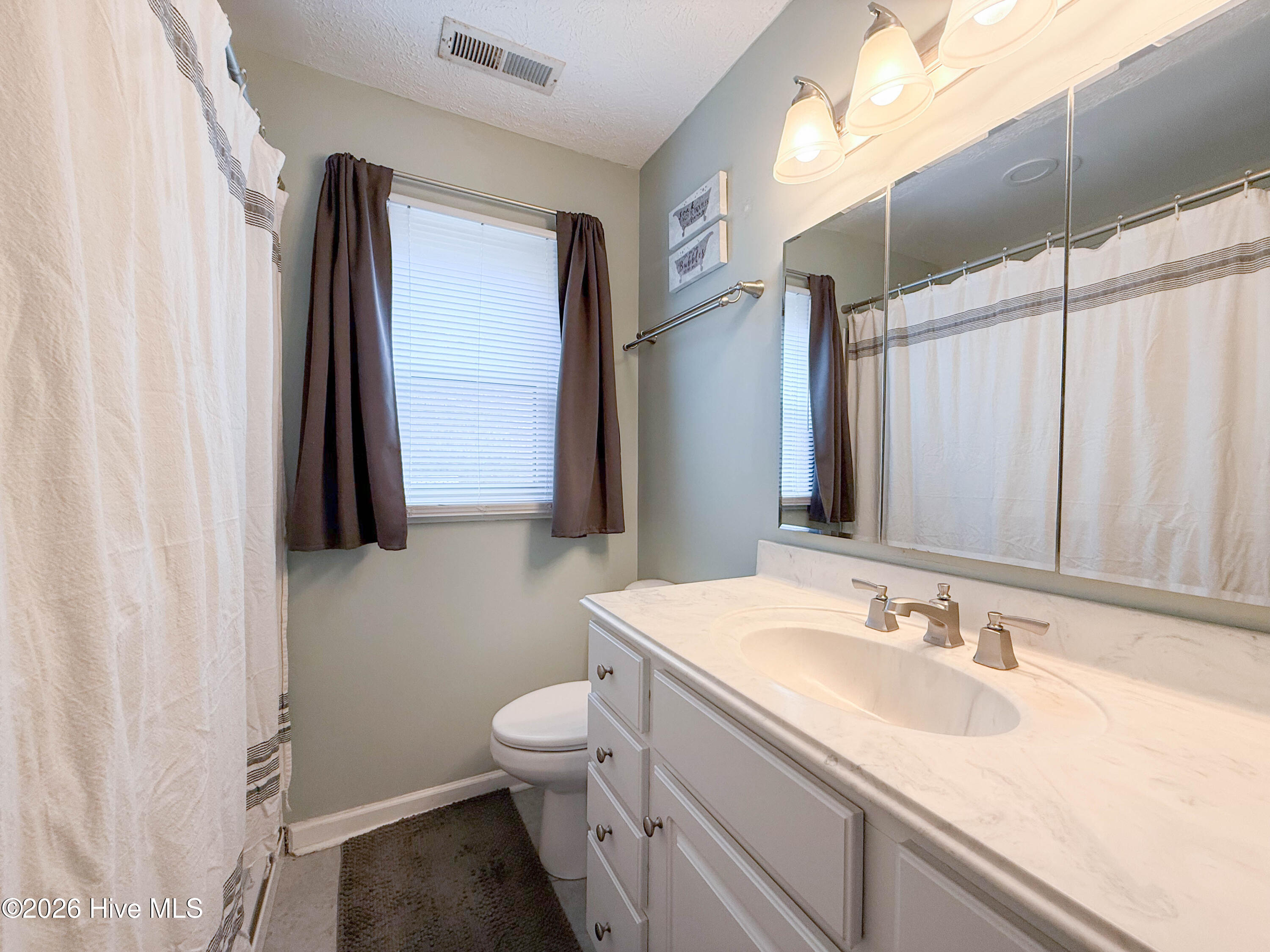 100556502 | Photo 27