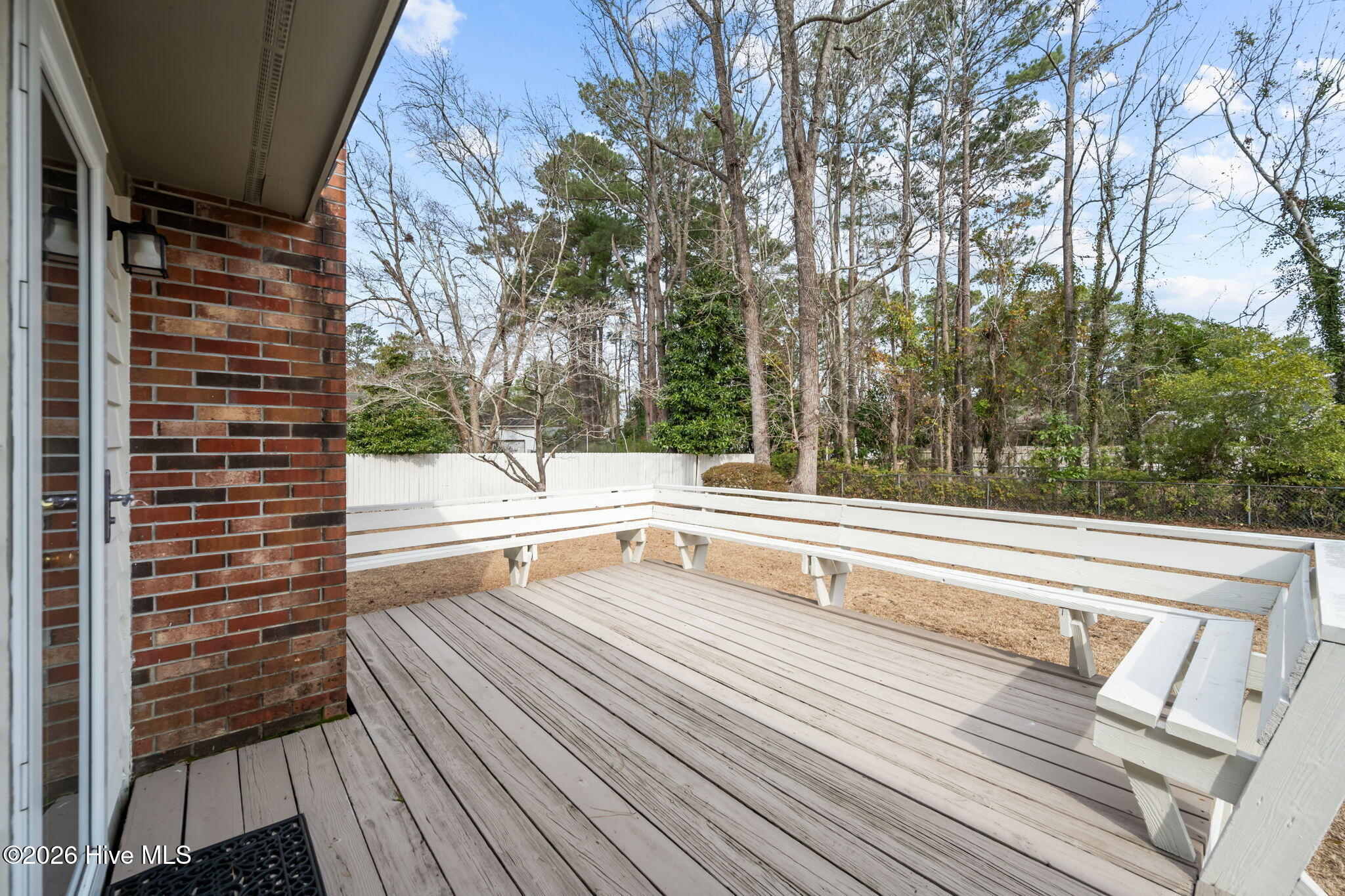 100555797 | Photo 40