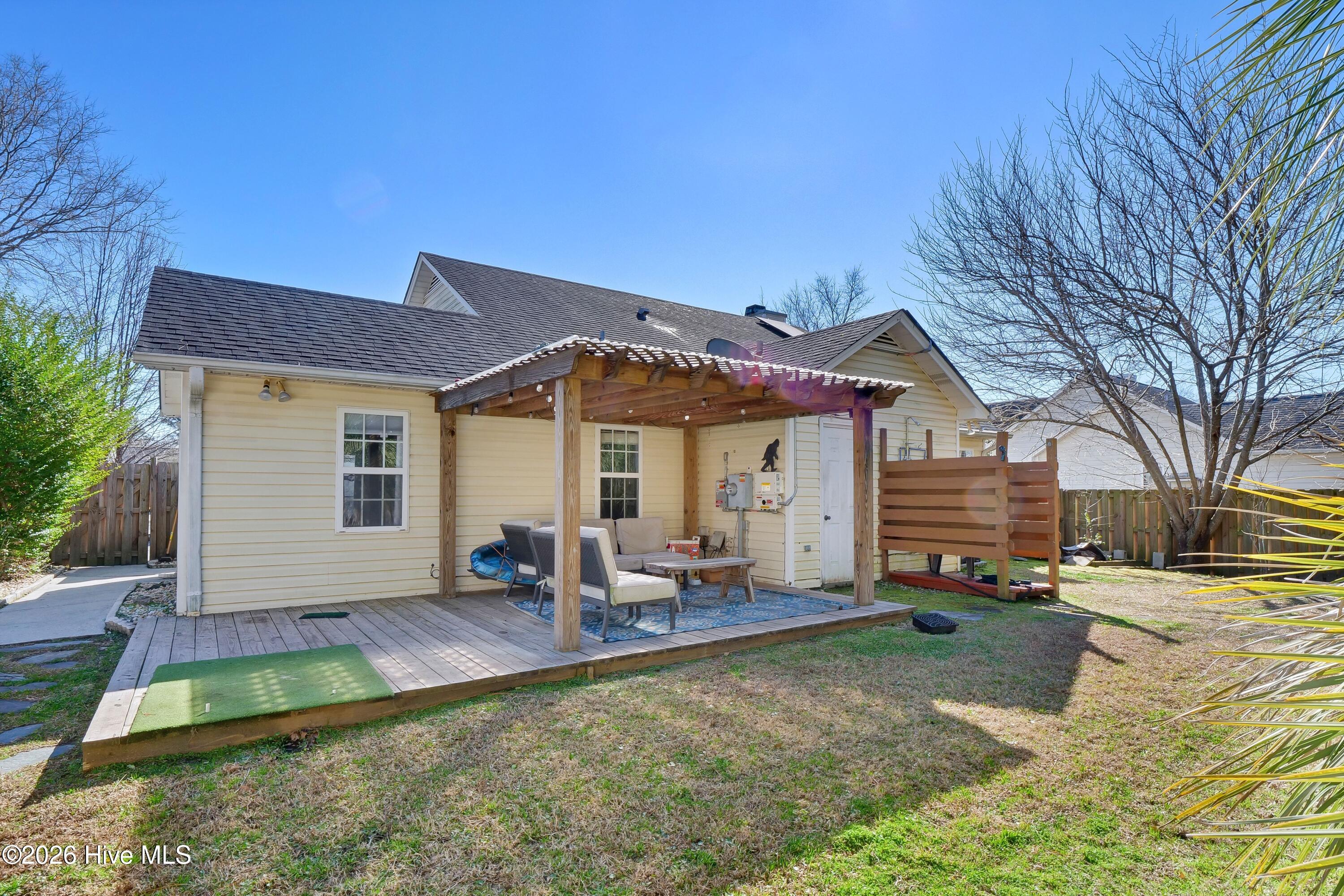 100552082 | Photo 24