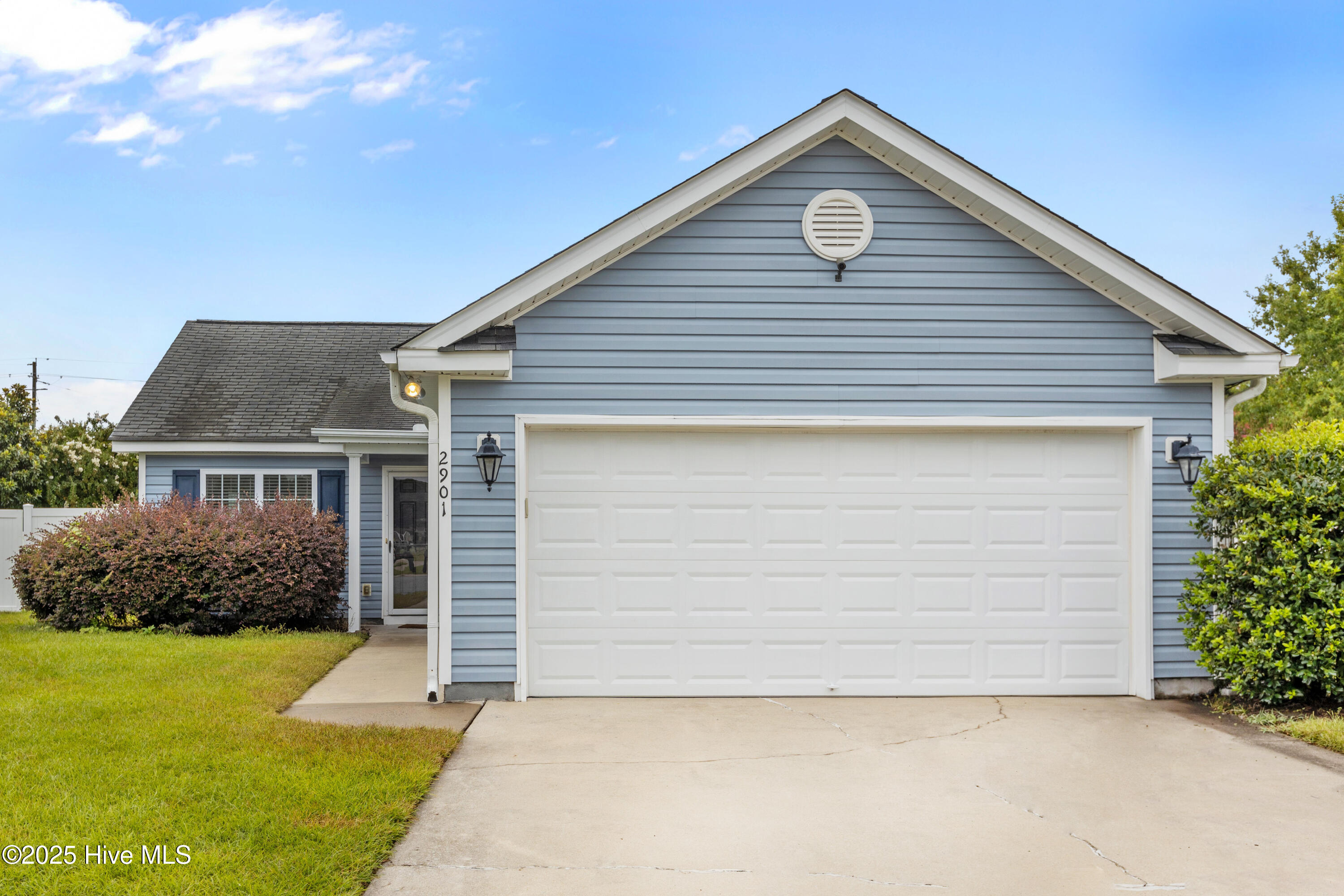 Property at 2901 Beunavista Court