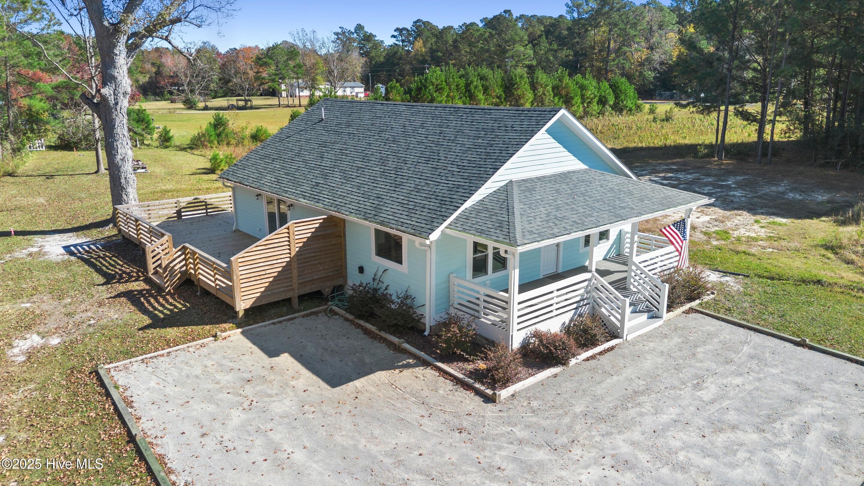 100545908 | Photo 52