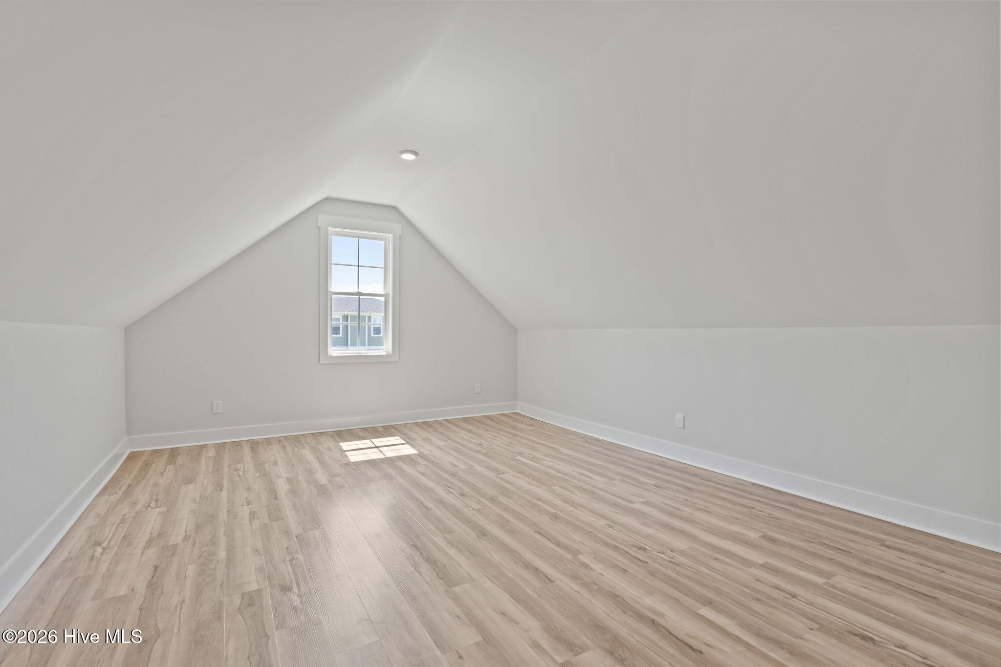 658 Fishermans Point, Newport, NC, 28570