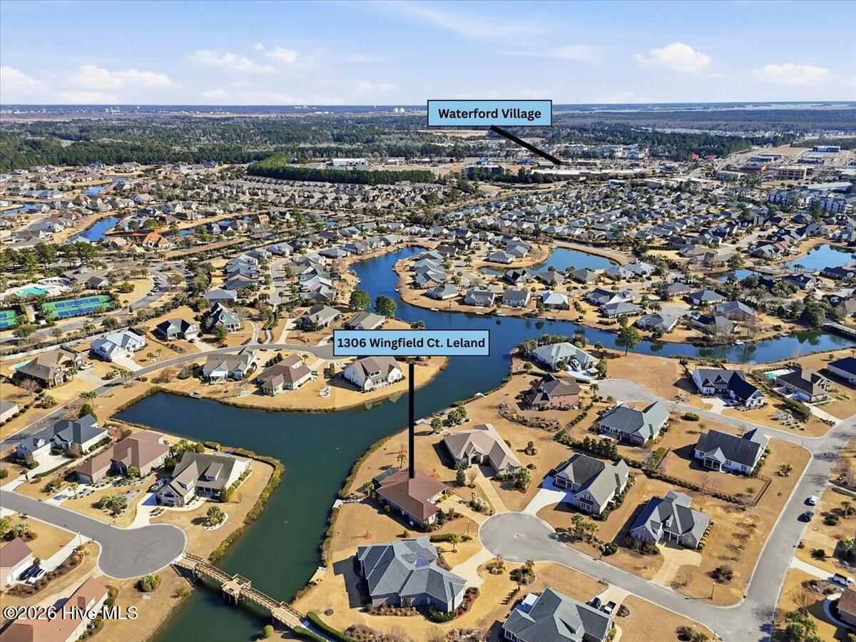 100553917 | Photo 93